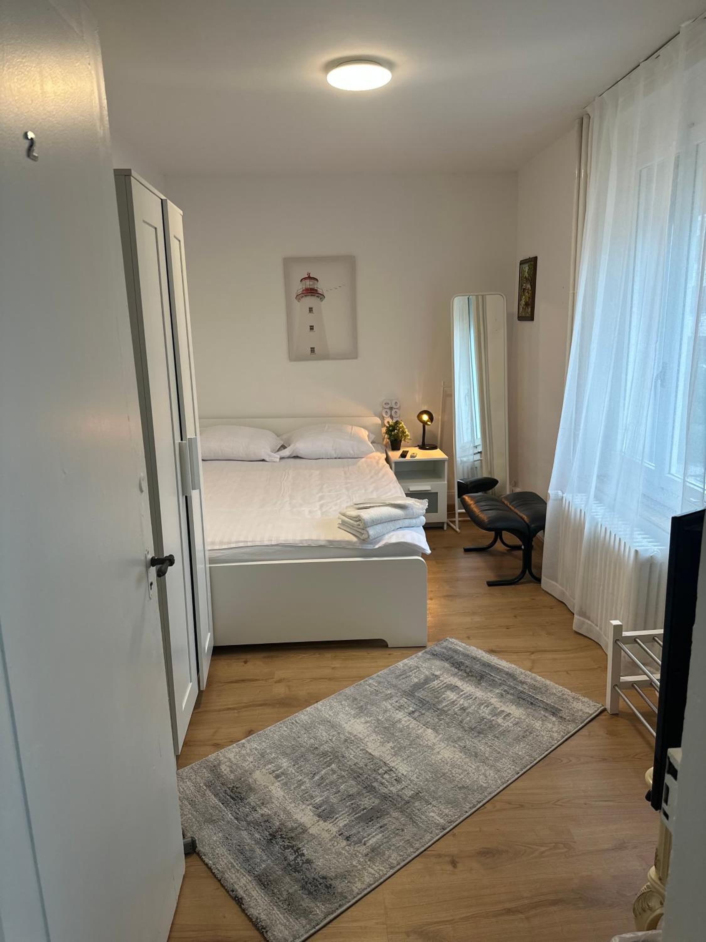 Economy Double Room photo 1