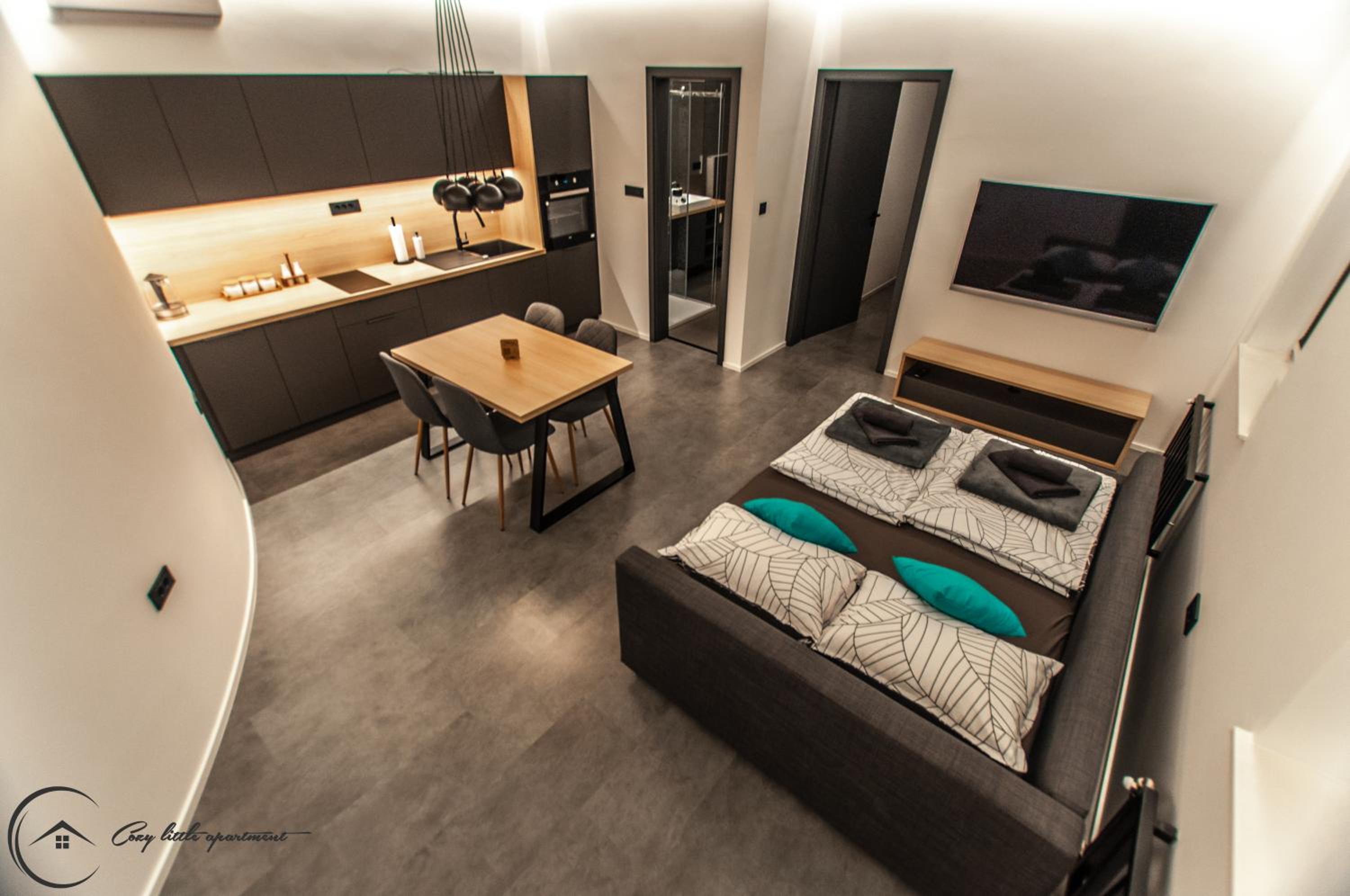 Deluxe Apartment - Photo 2