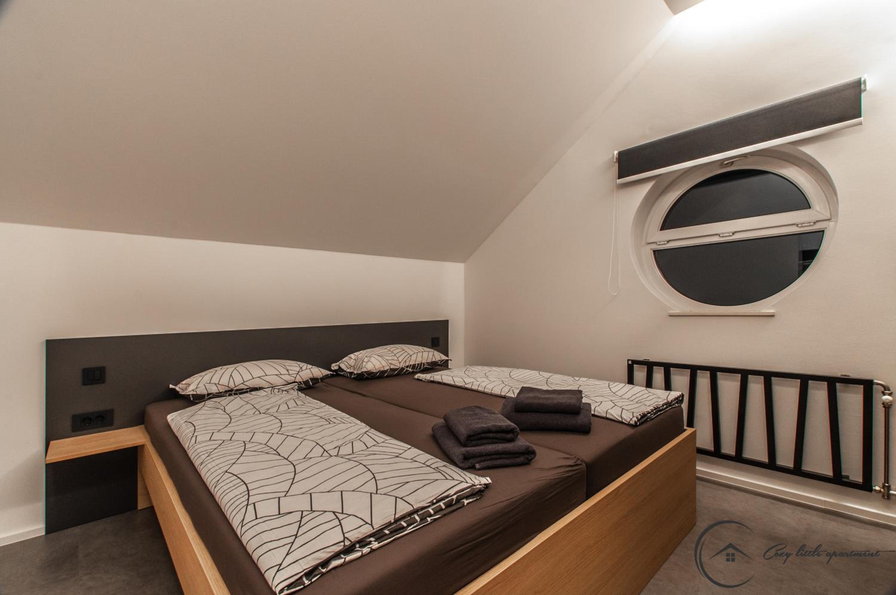 Deluxe Apartment - Photo 9