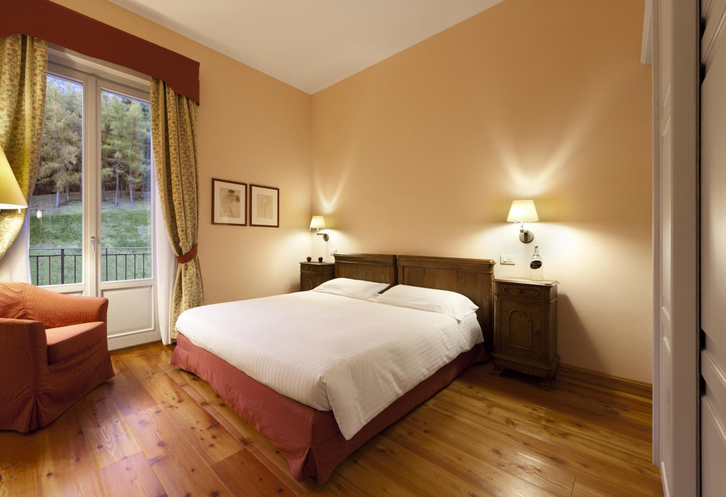 Comfort Double or Twin Room with Balcony and Spa Access - Photo 1