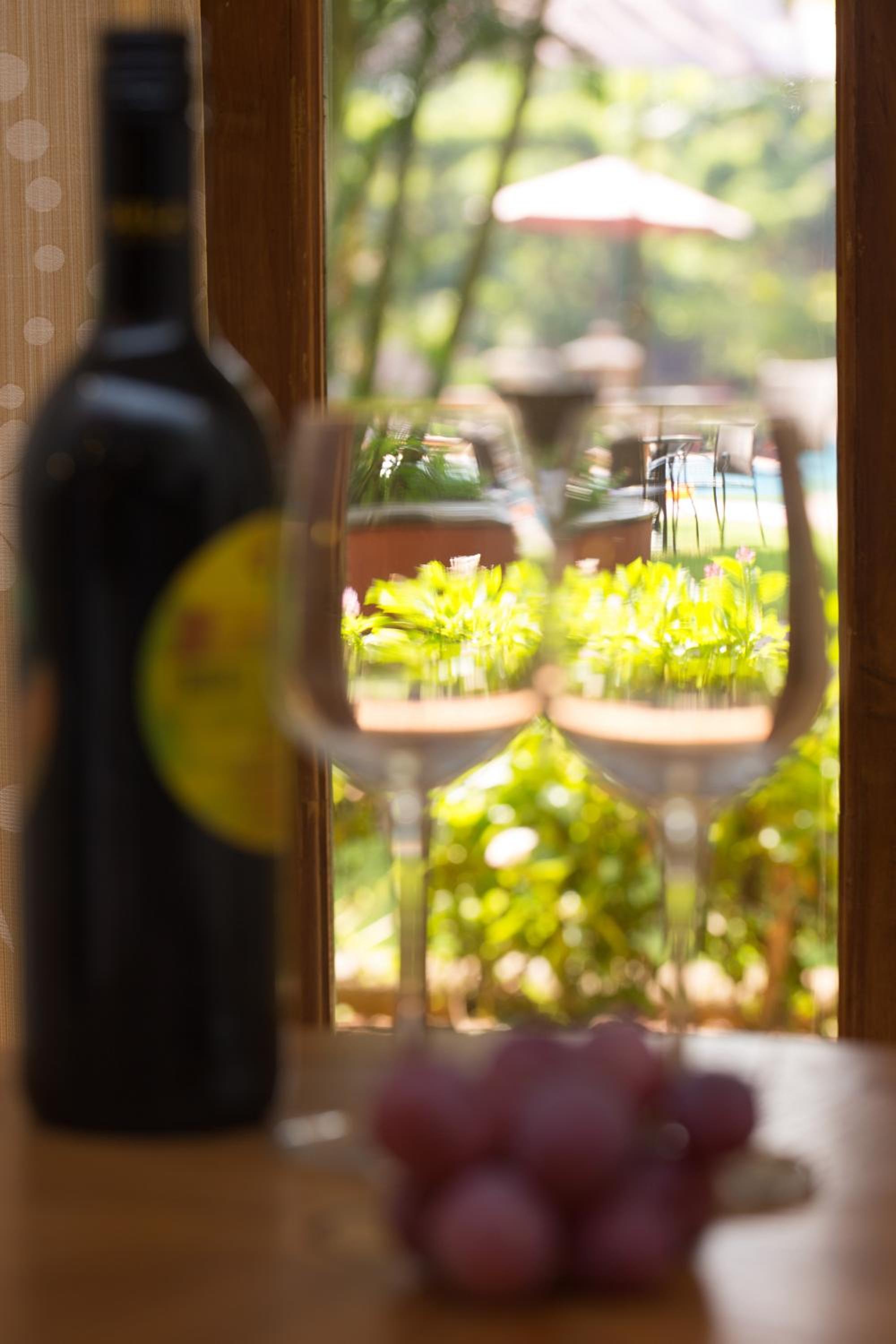 Premium Pool View Room - 15% discount on Food and Beverage - Photo 2