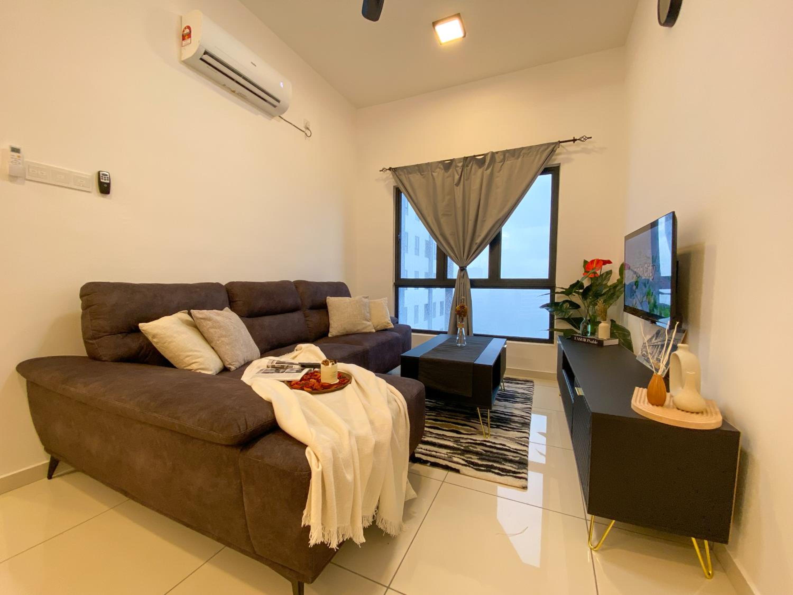 Two-Bedroom Apartment - Photo 11