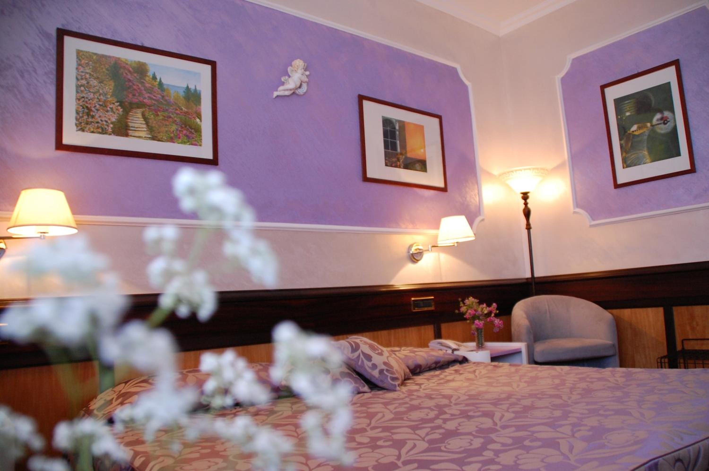 Double Room - Photo 4