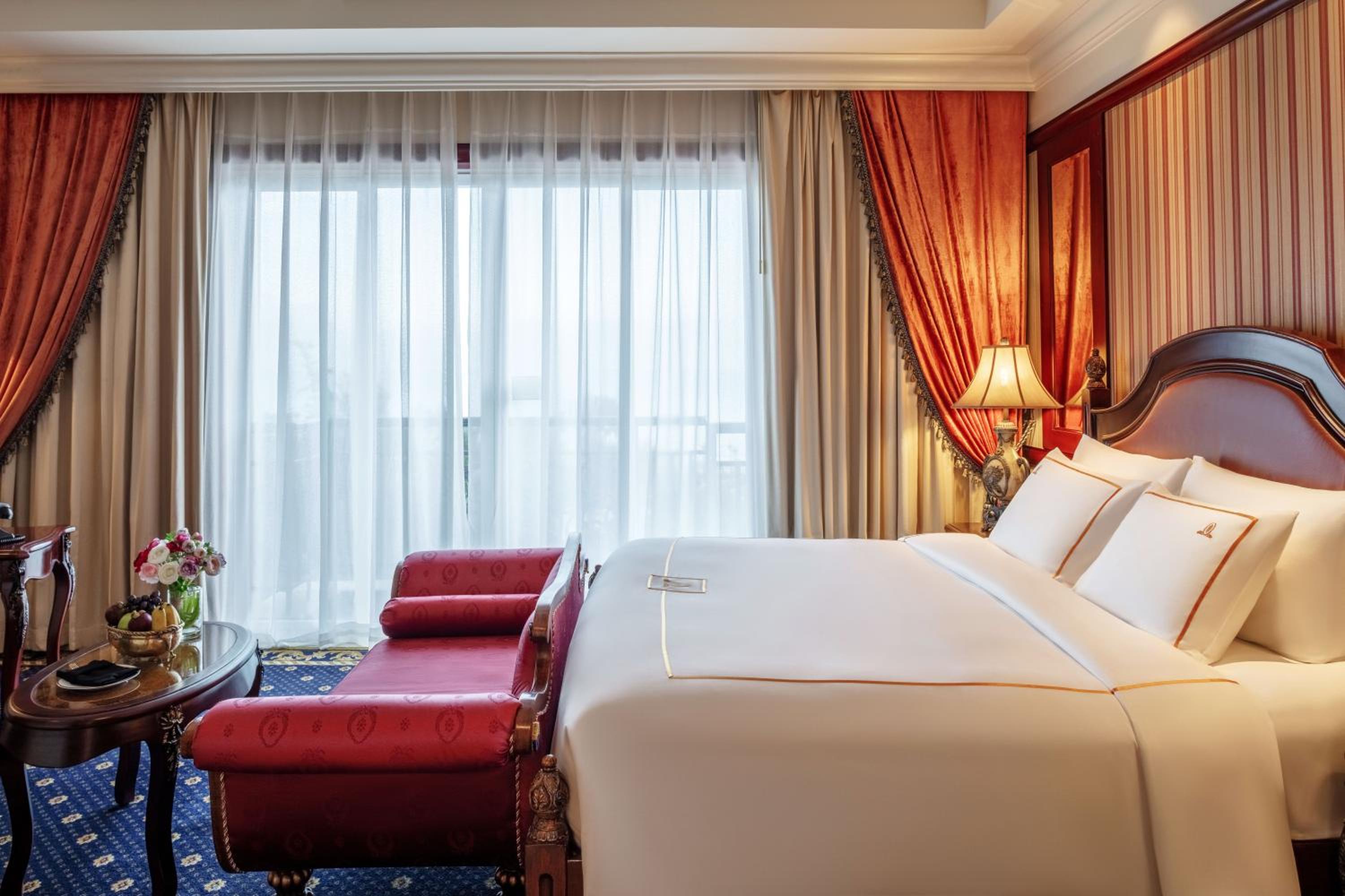 Heritage Grand Deluxe King - Photo 2