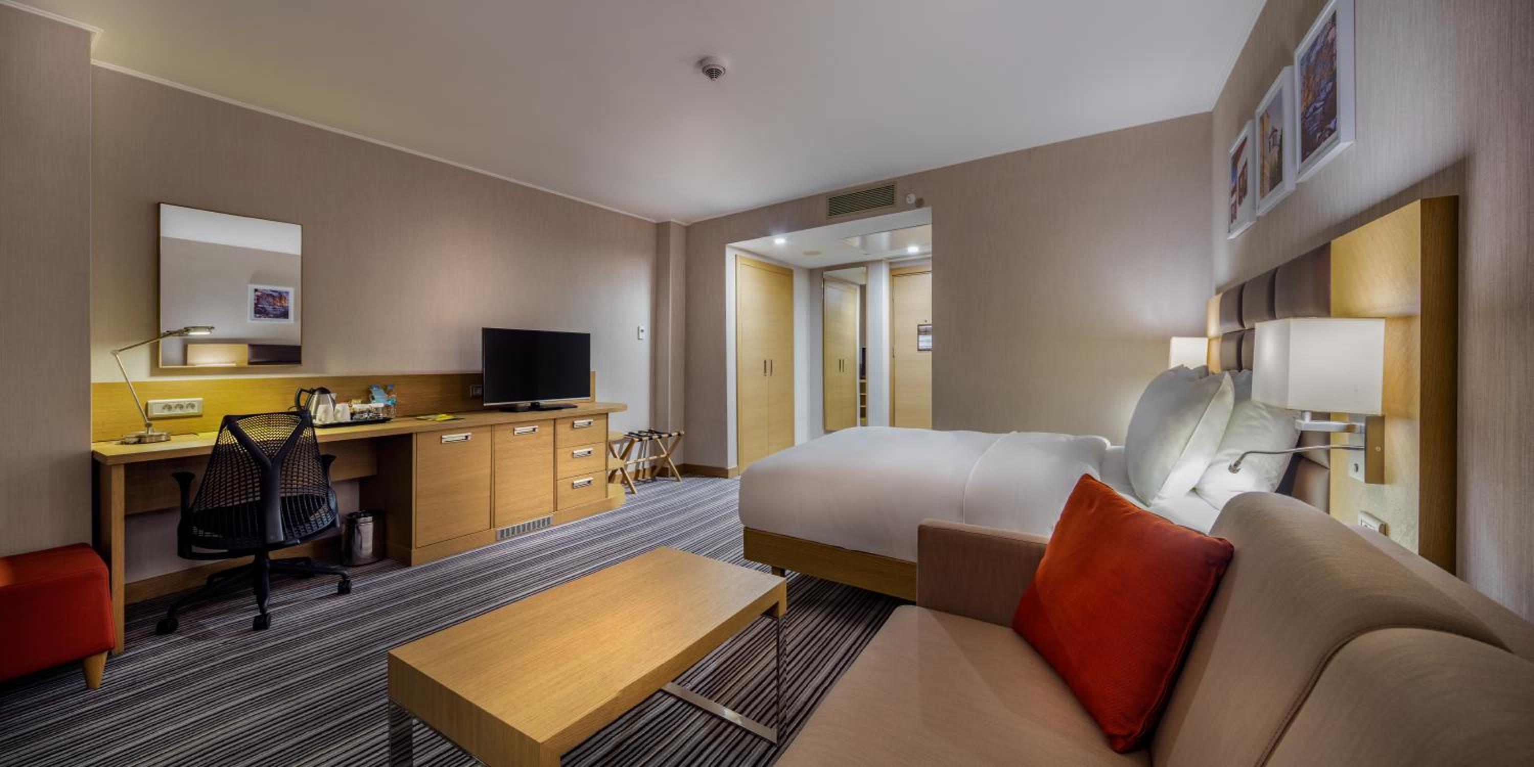 Queen Room with Sofa Bed