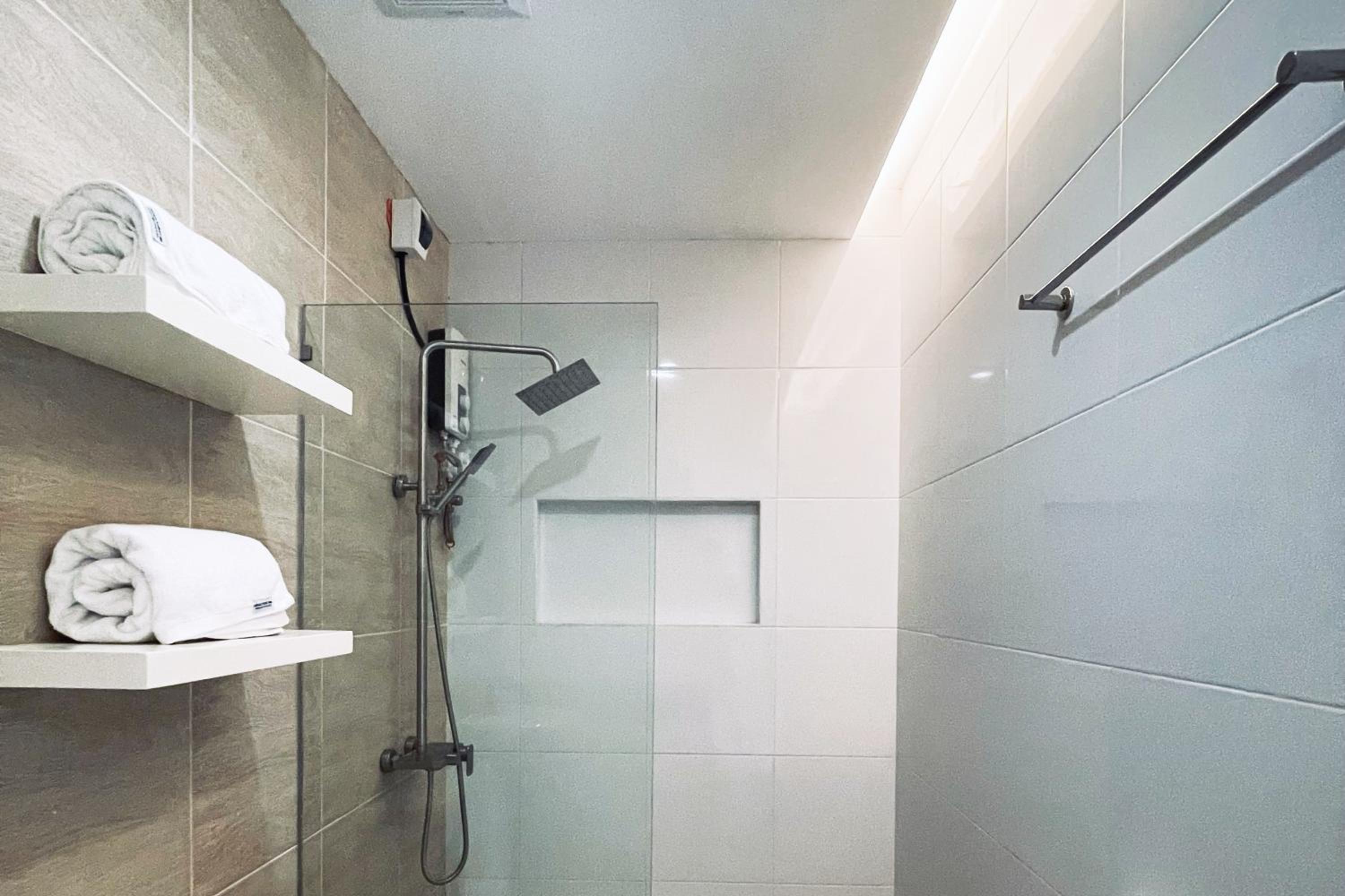 Deluxe Suite - Photo 3