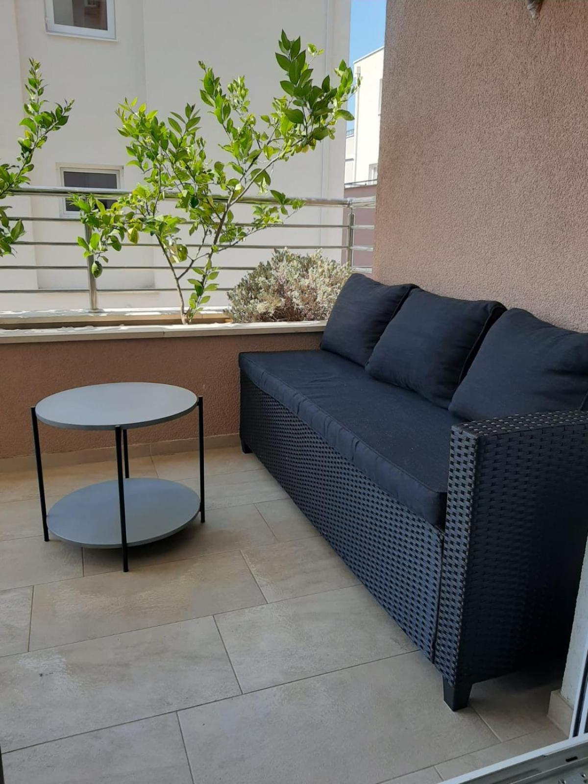 Two-Bedroom Apartment - Photo 4