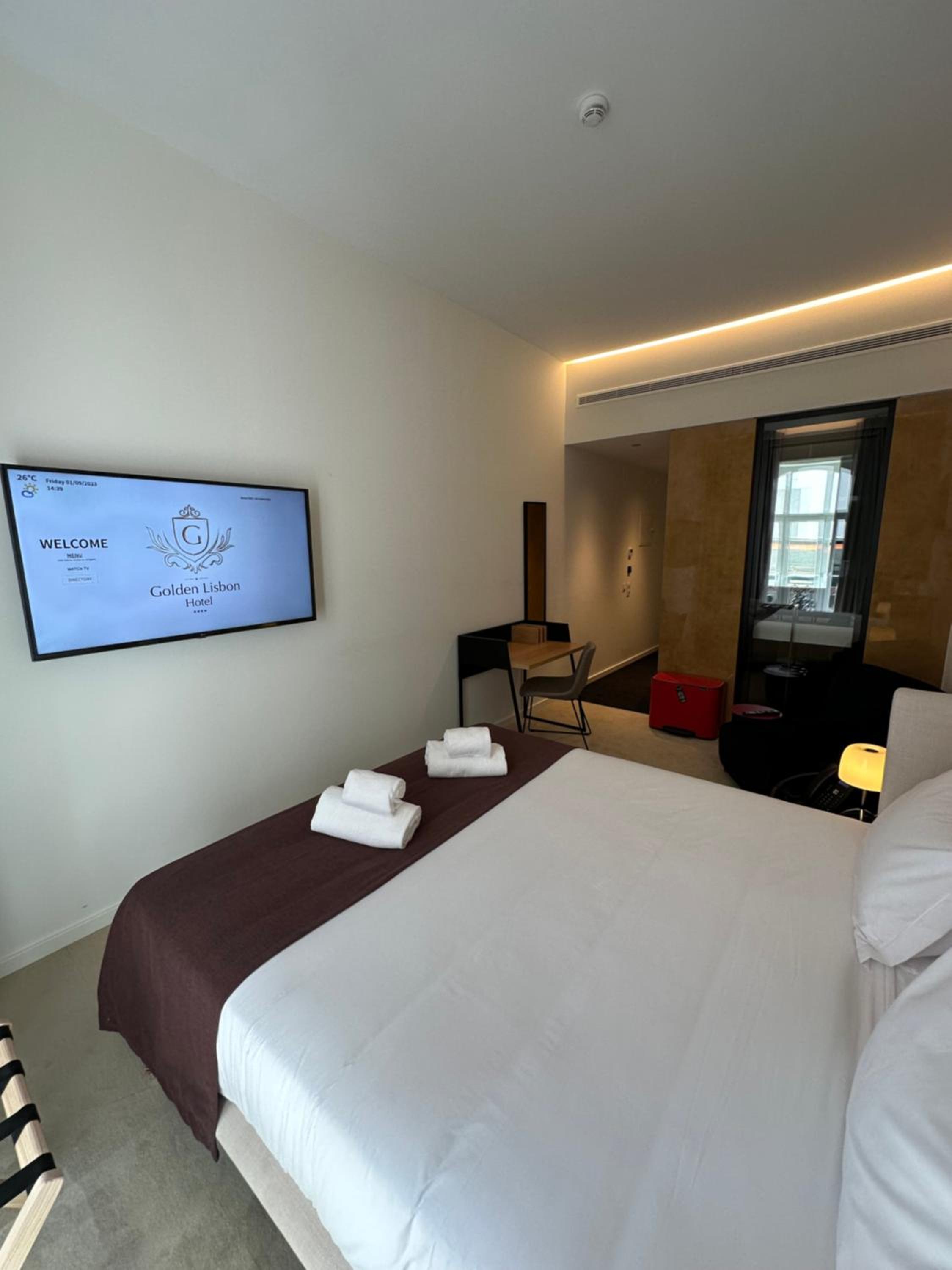 Double Room - Photo 14