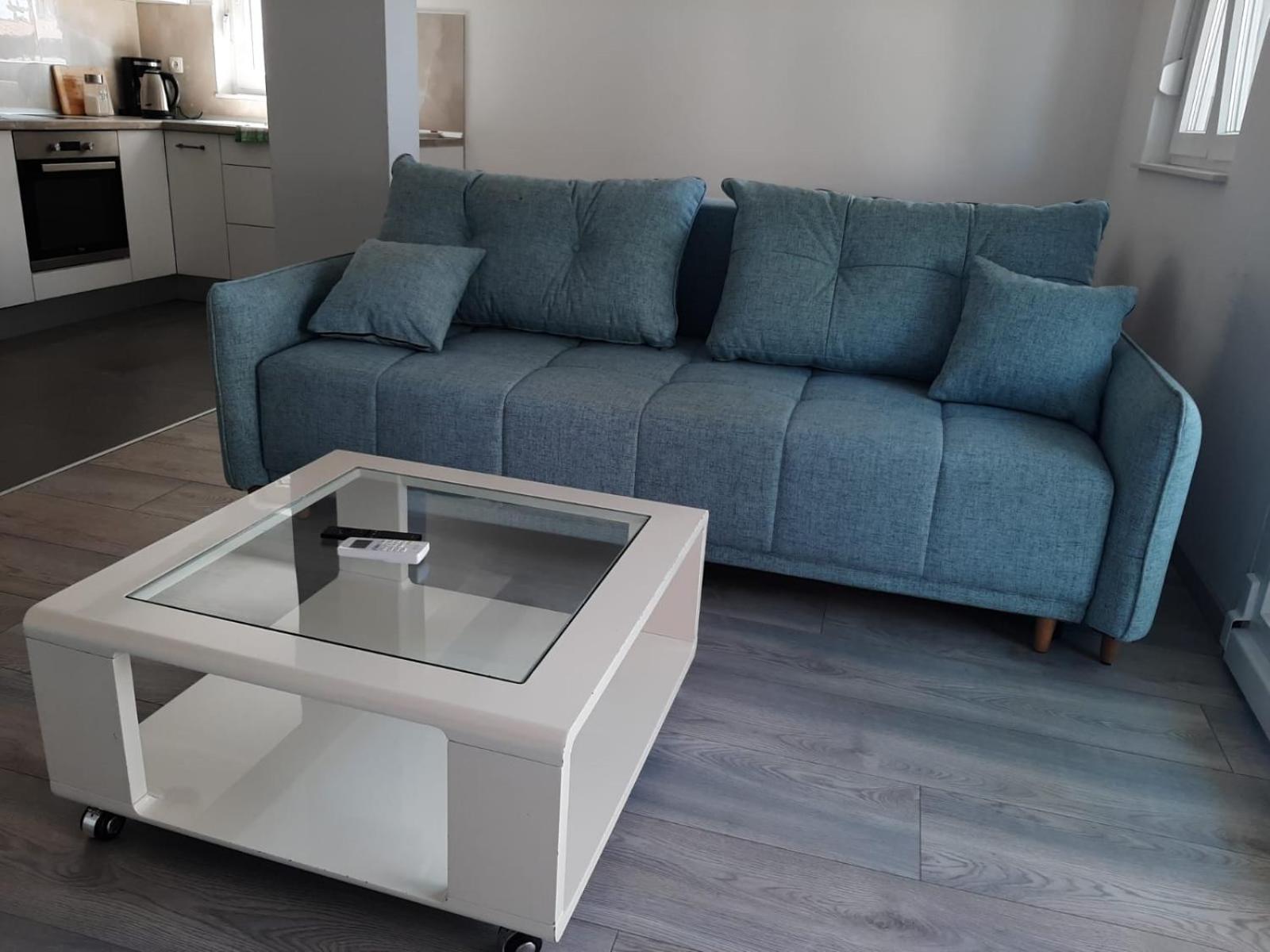 Two-Bedroom Apartment - Photo 2
