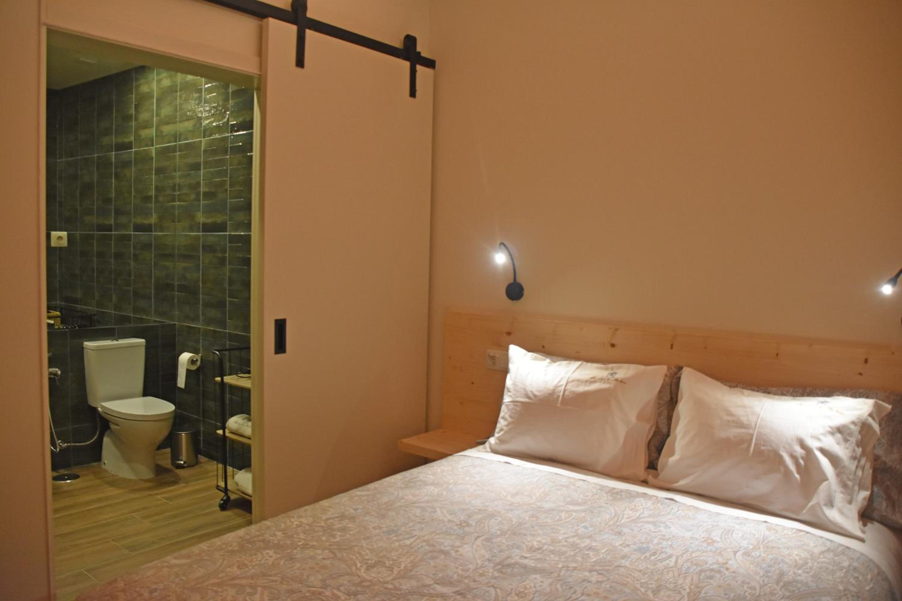 Standard Single Room photo 3