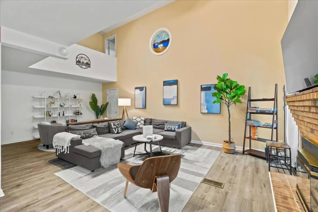 Apartment photo 1