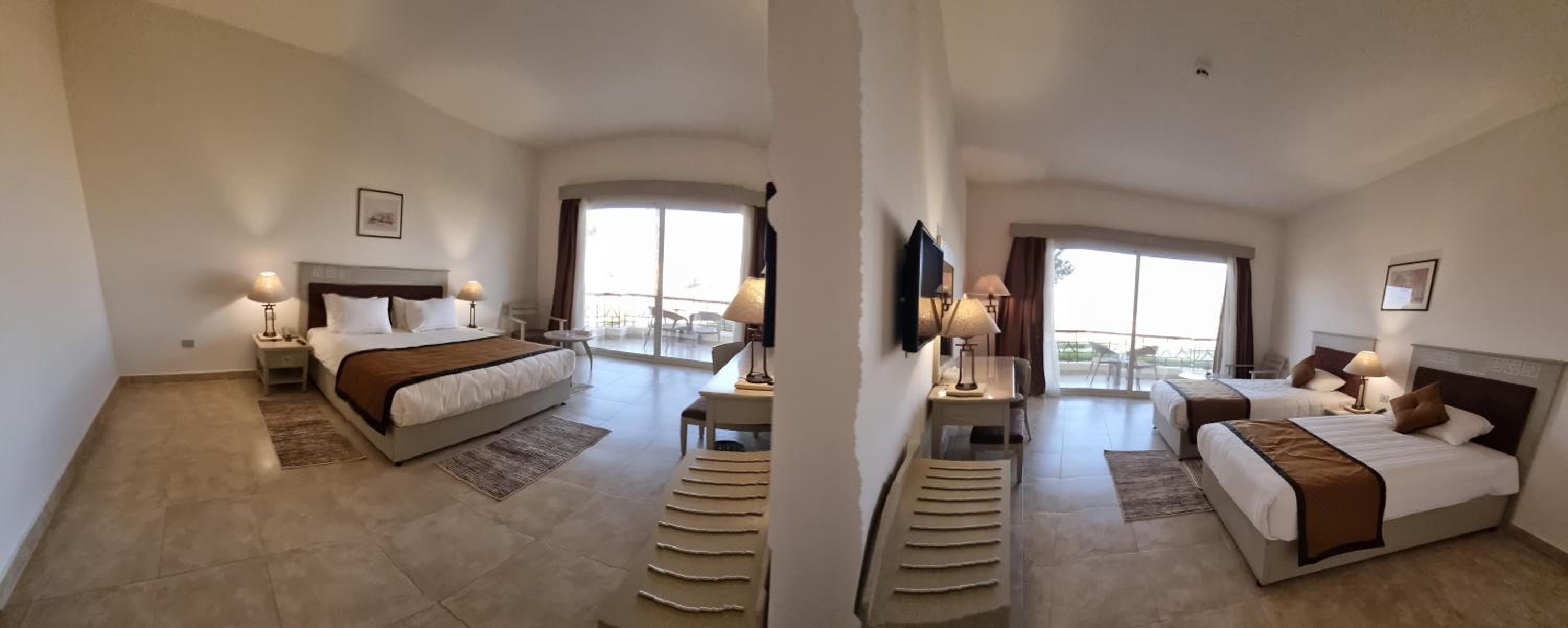 Family Room - Photo 7