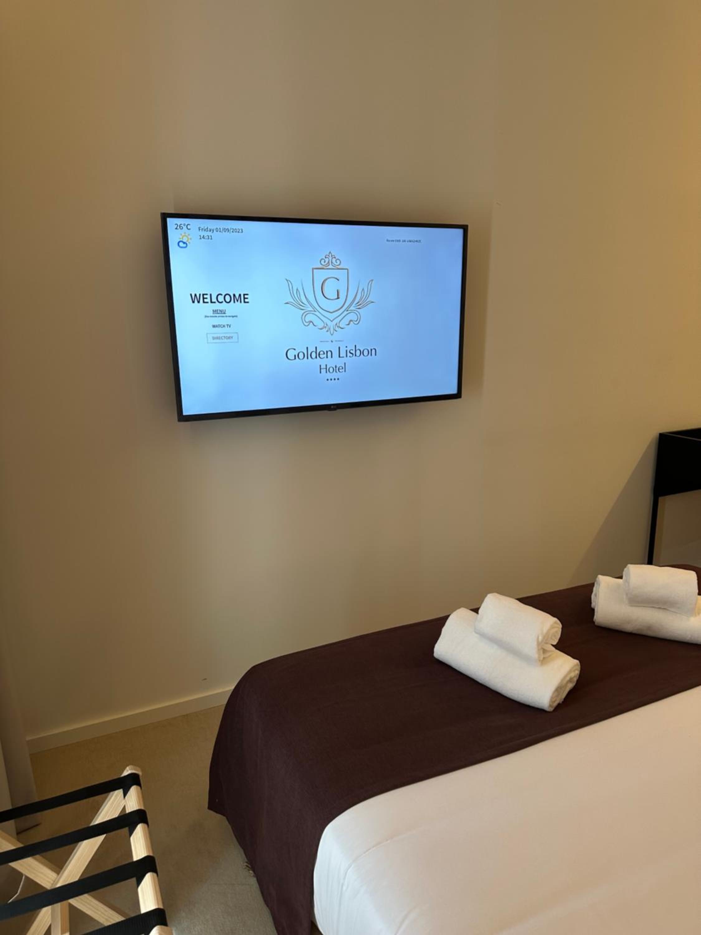 Double Room - Photo 18