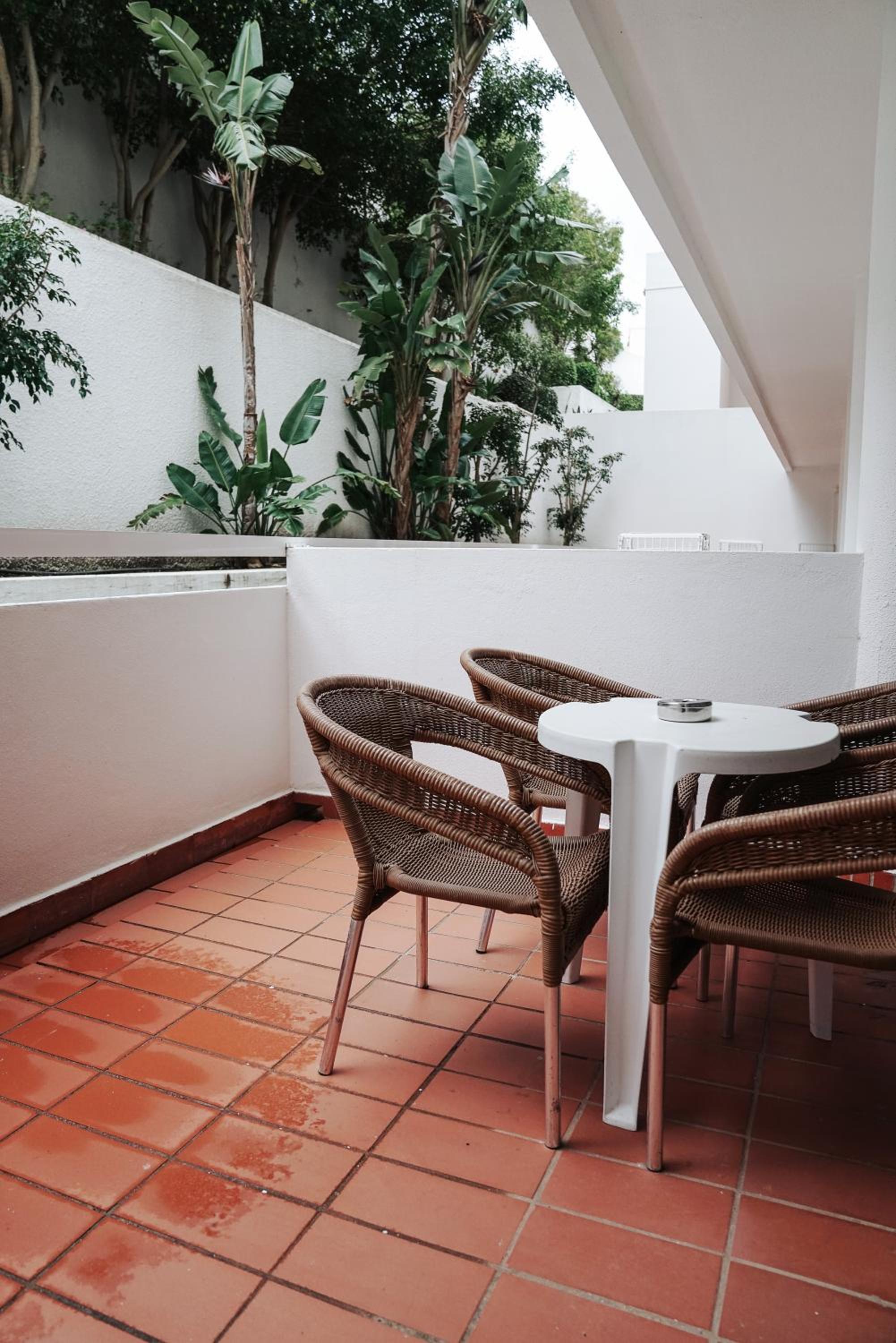 Standard Double Room - Photo 7