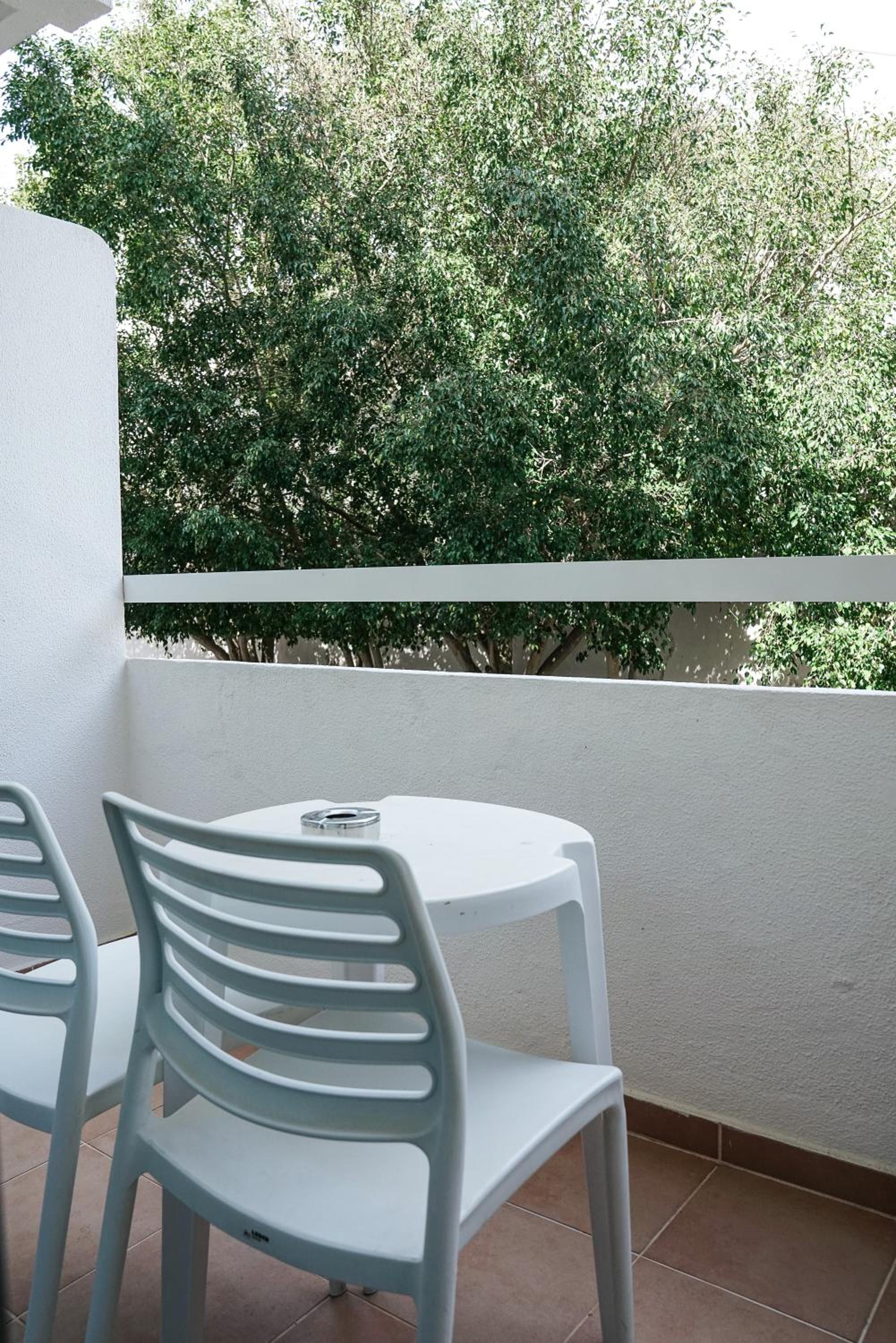 Standard Double Room - Photo 9