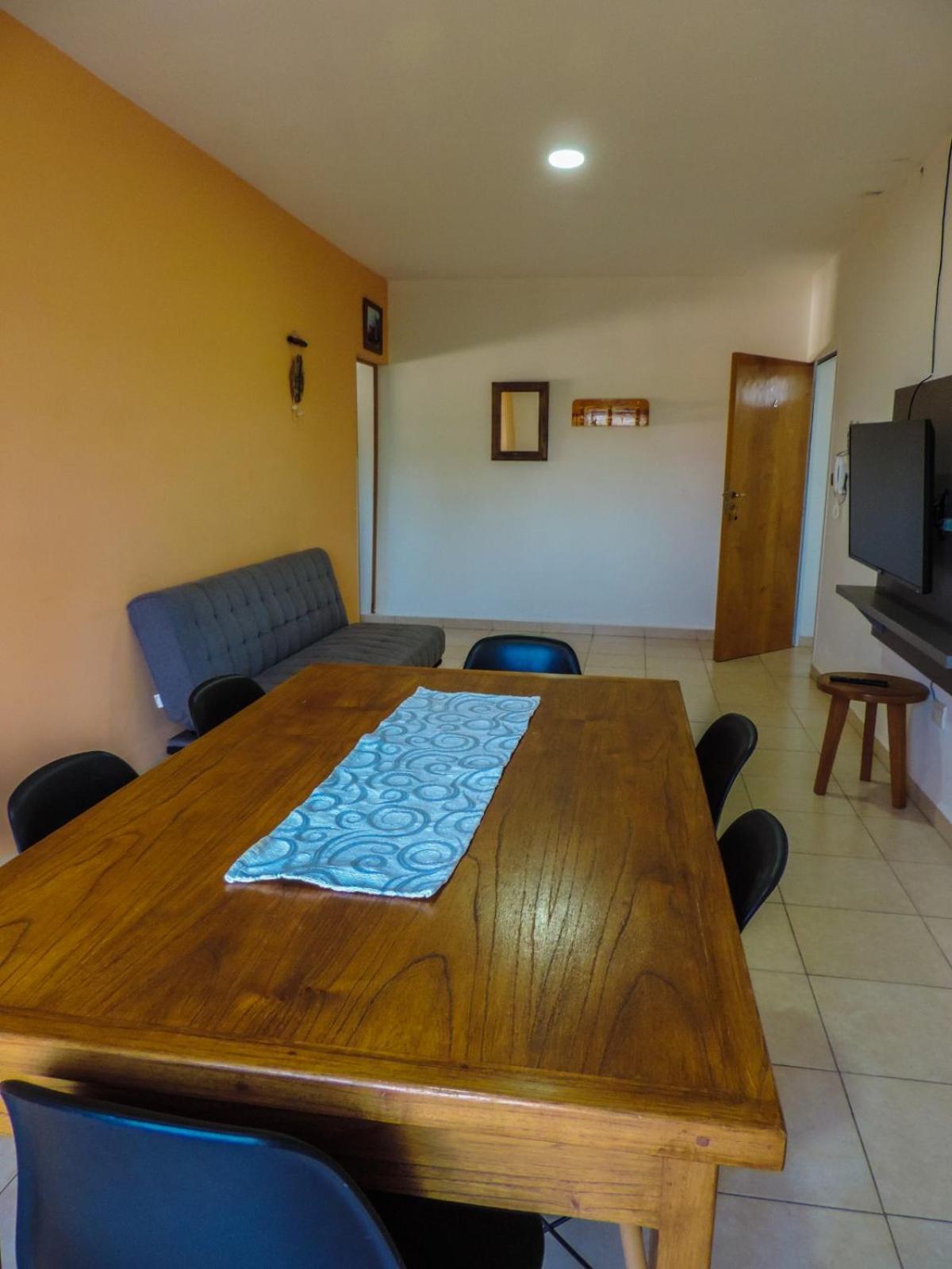 Apartment photo 2