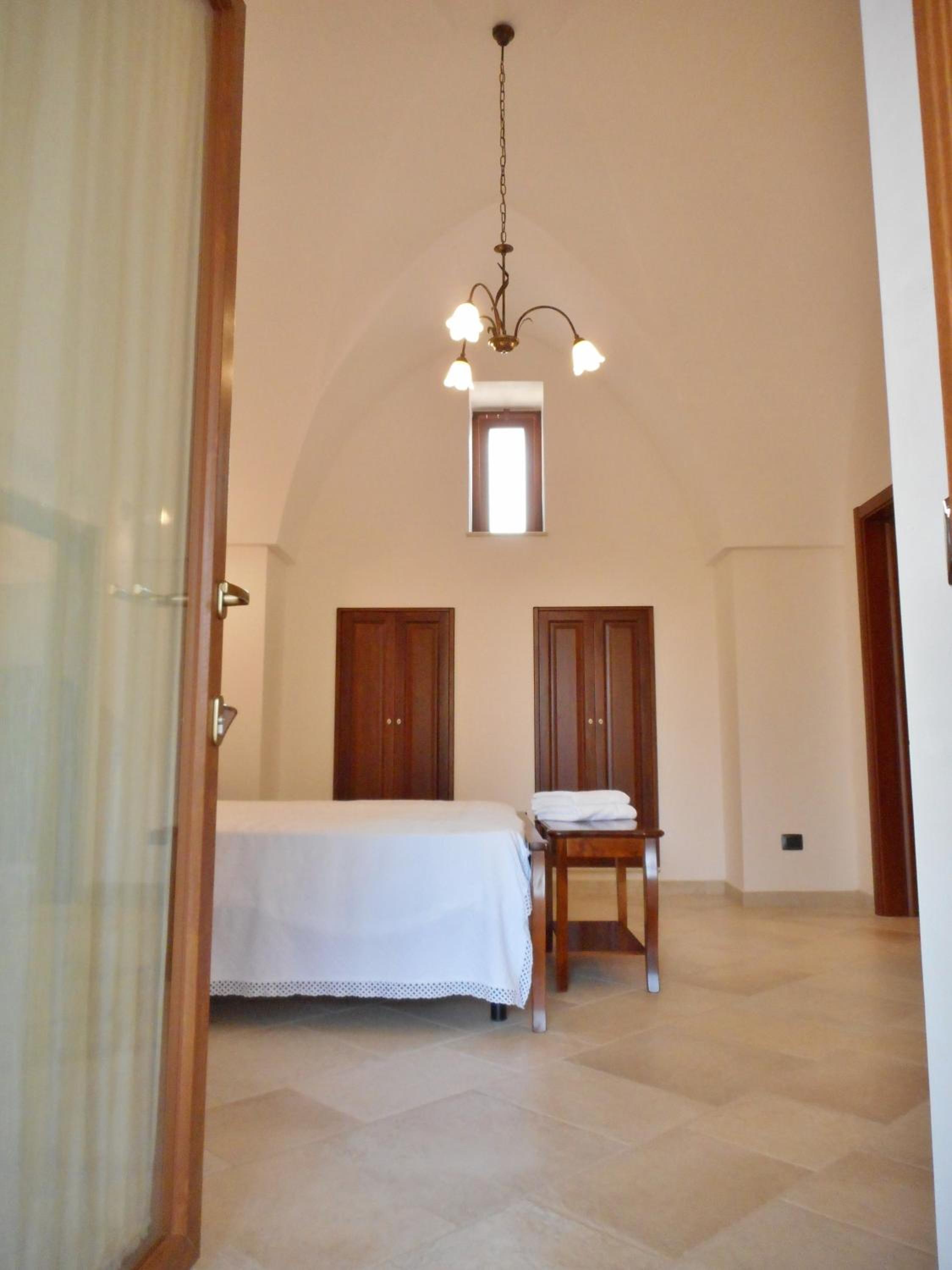 Triple Room with Garden View - Photo 8