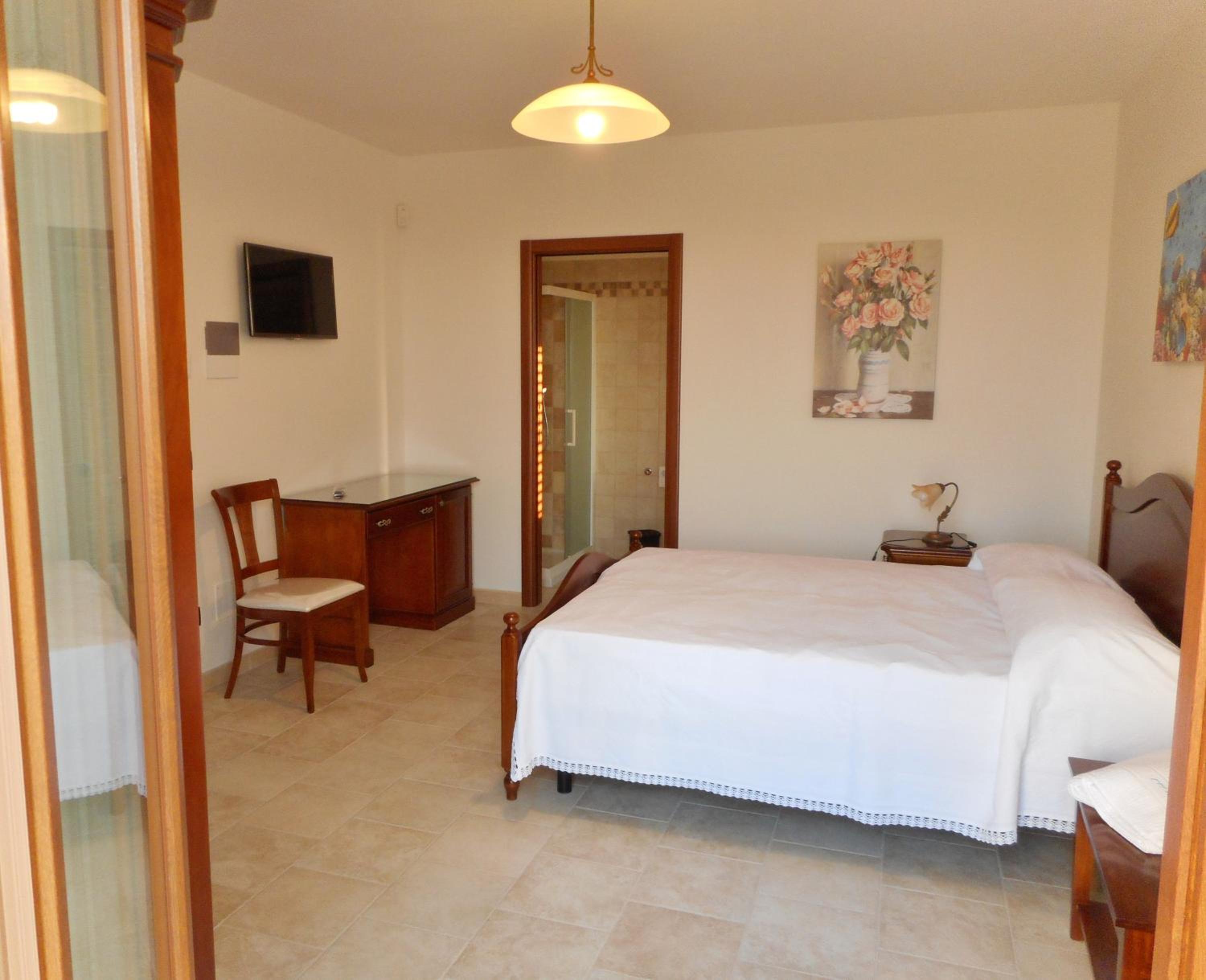 Triple Room with Terrace and Sea View - Photo 6