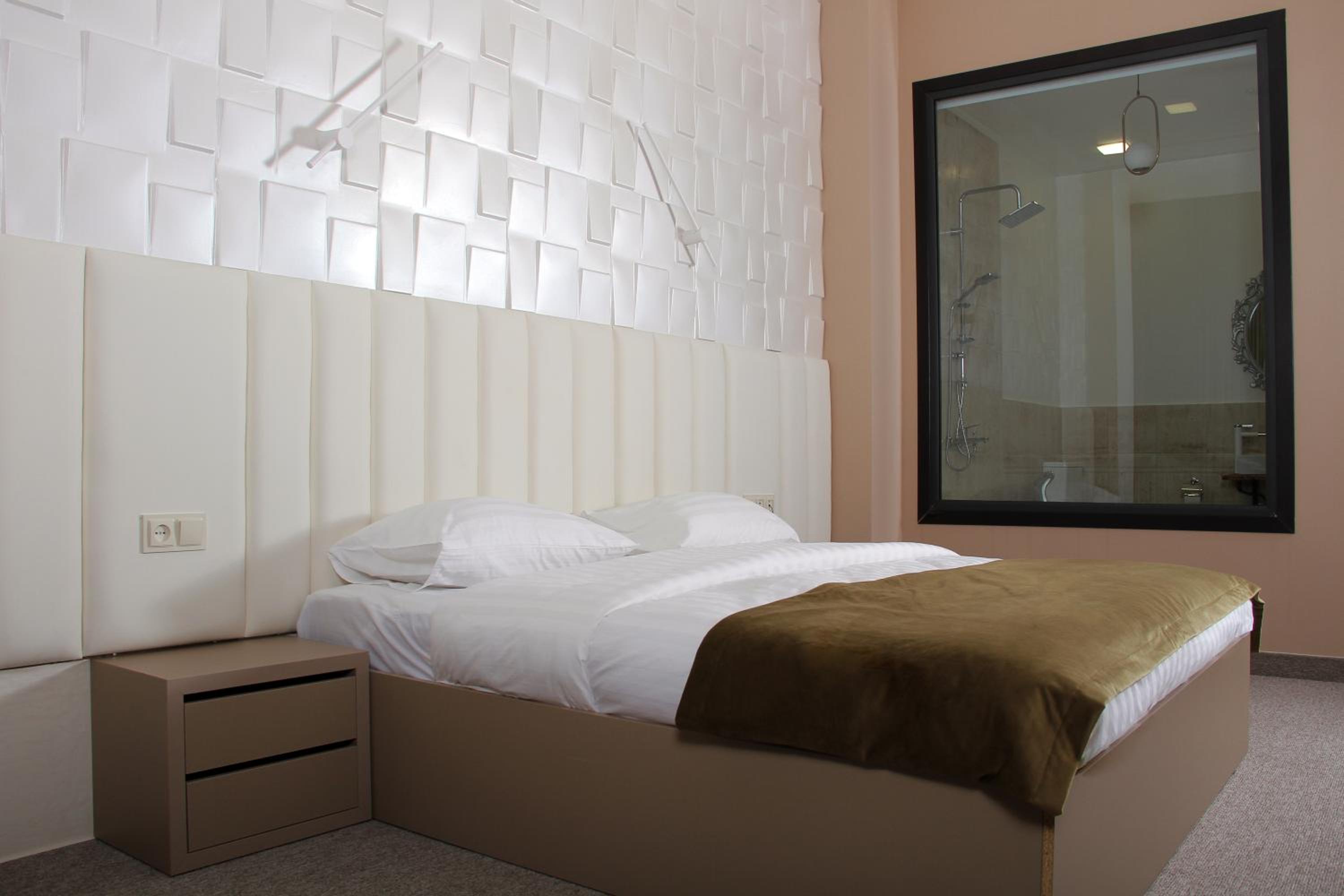 Suite with City View photo 2