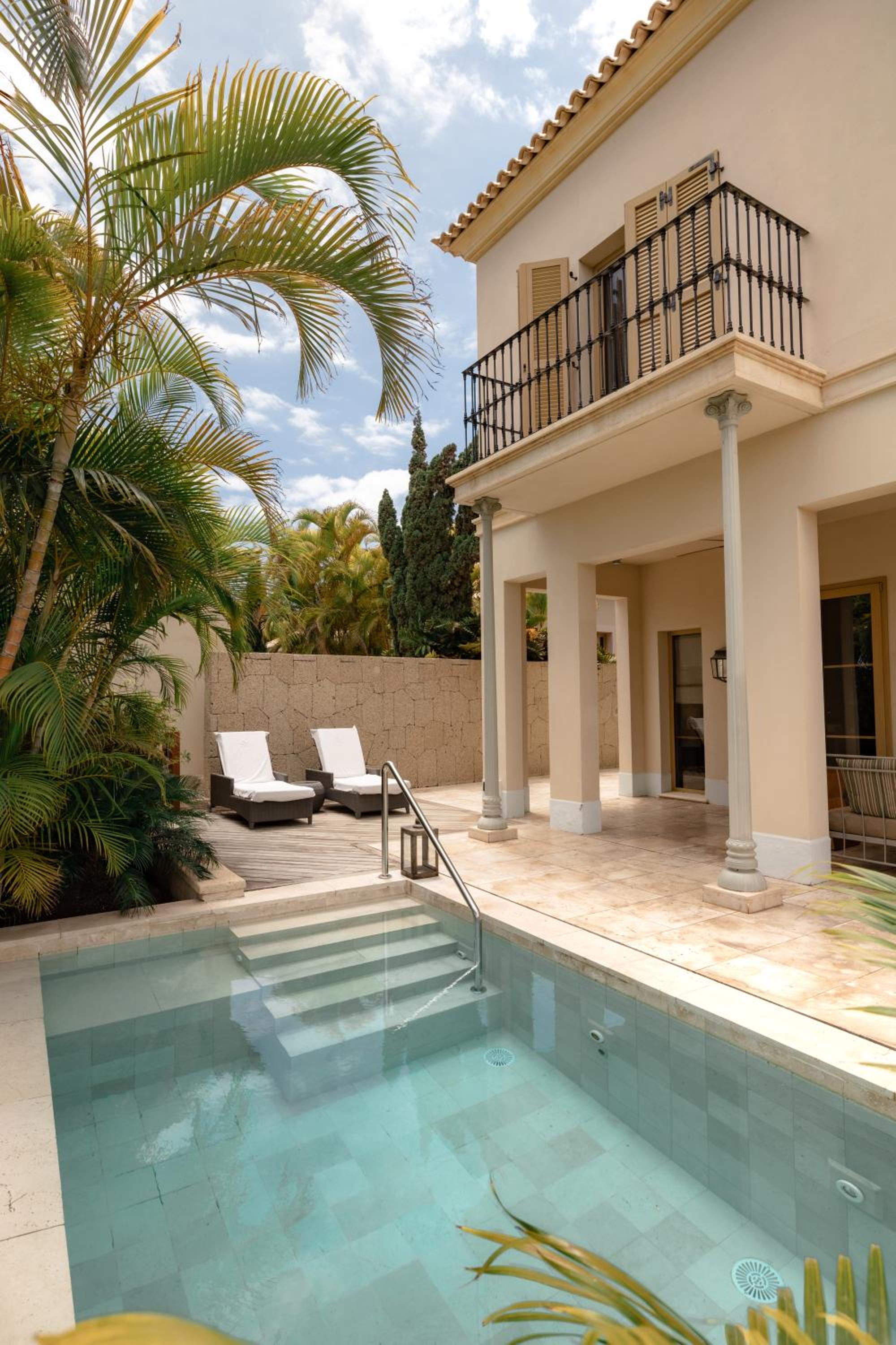 Villa Retama (3 adults)