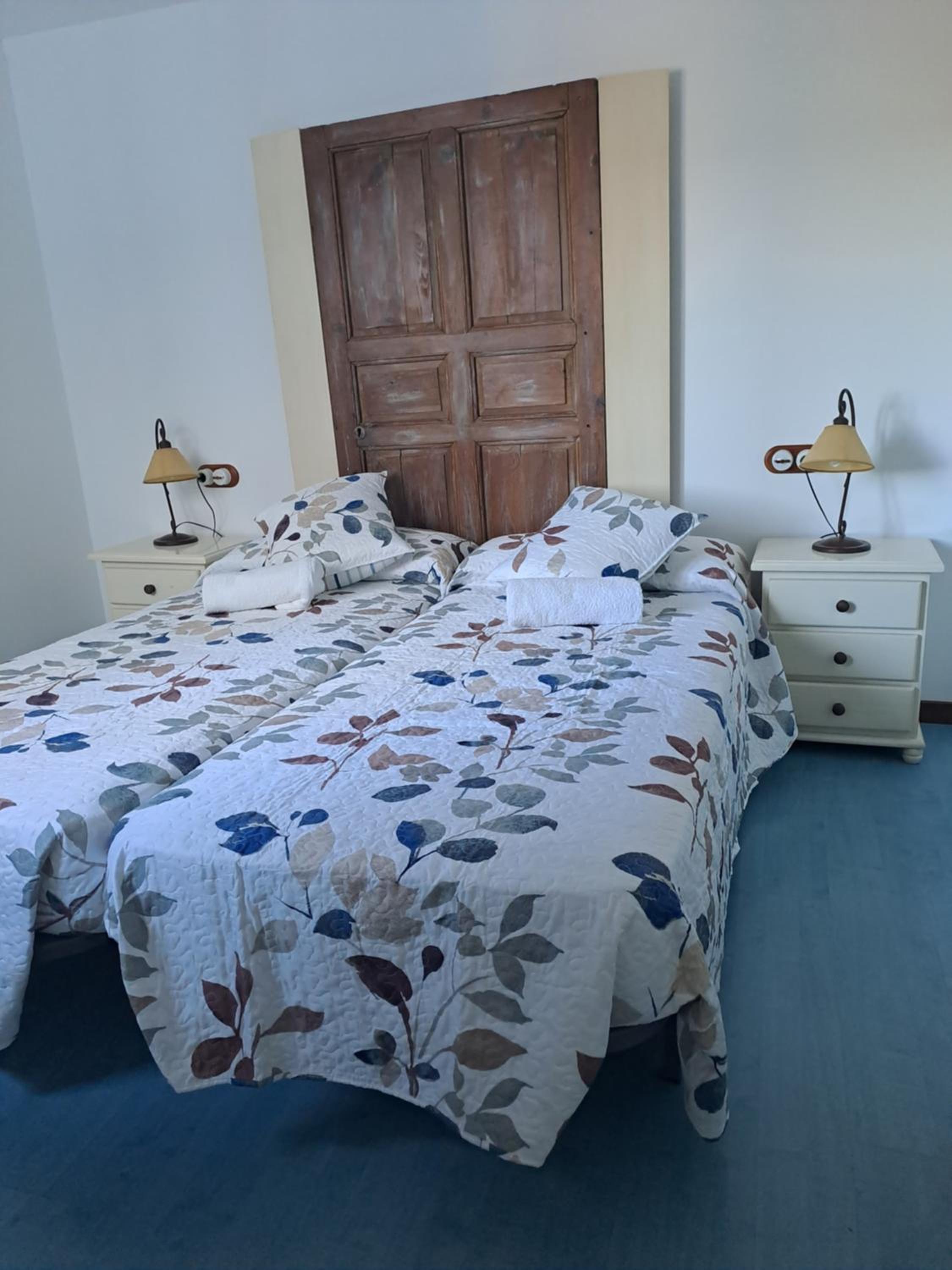 Three-Bedroom House photo 3
