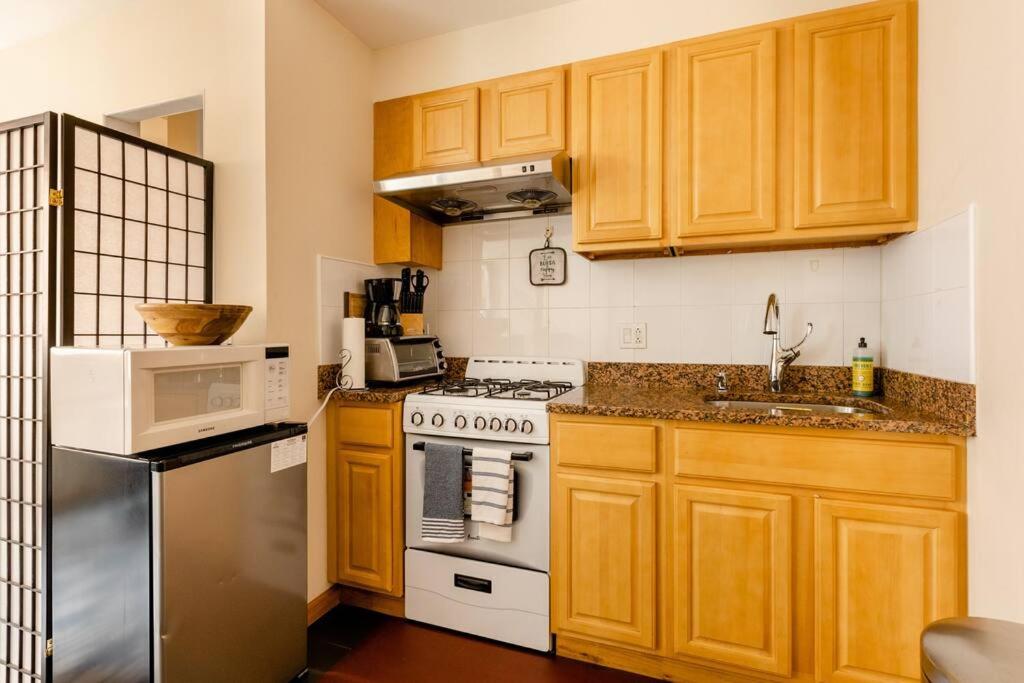 Two-Bedroom Apartment photo 2