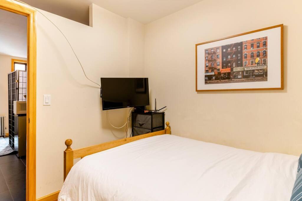 Two-Bedroom Apartment photo 3