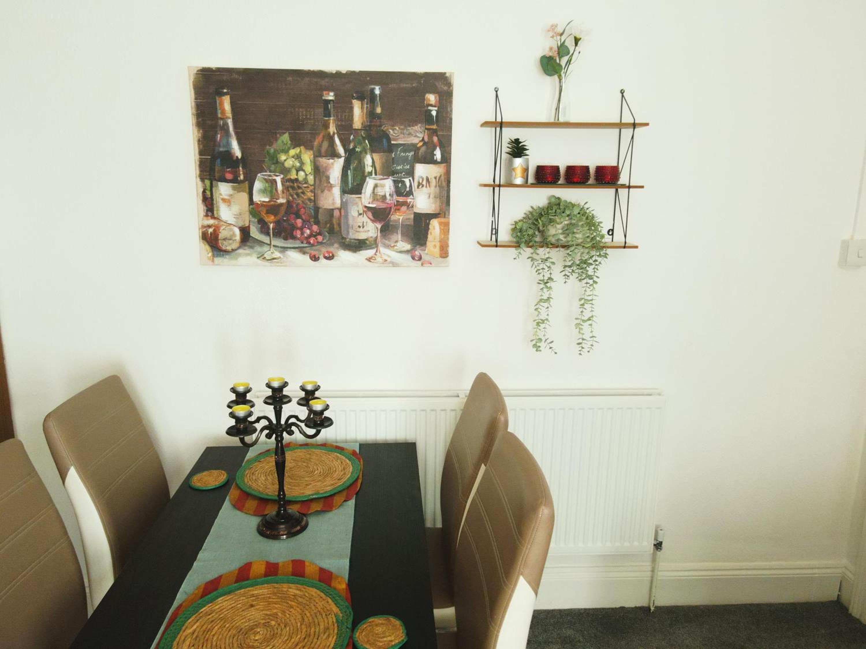 Apartment photo 3