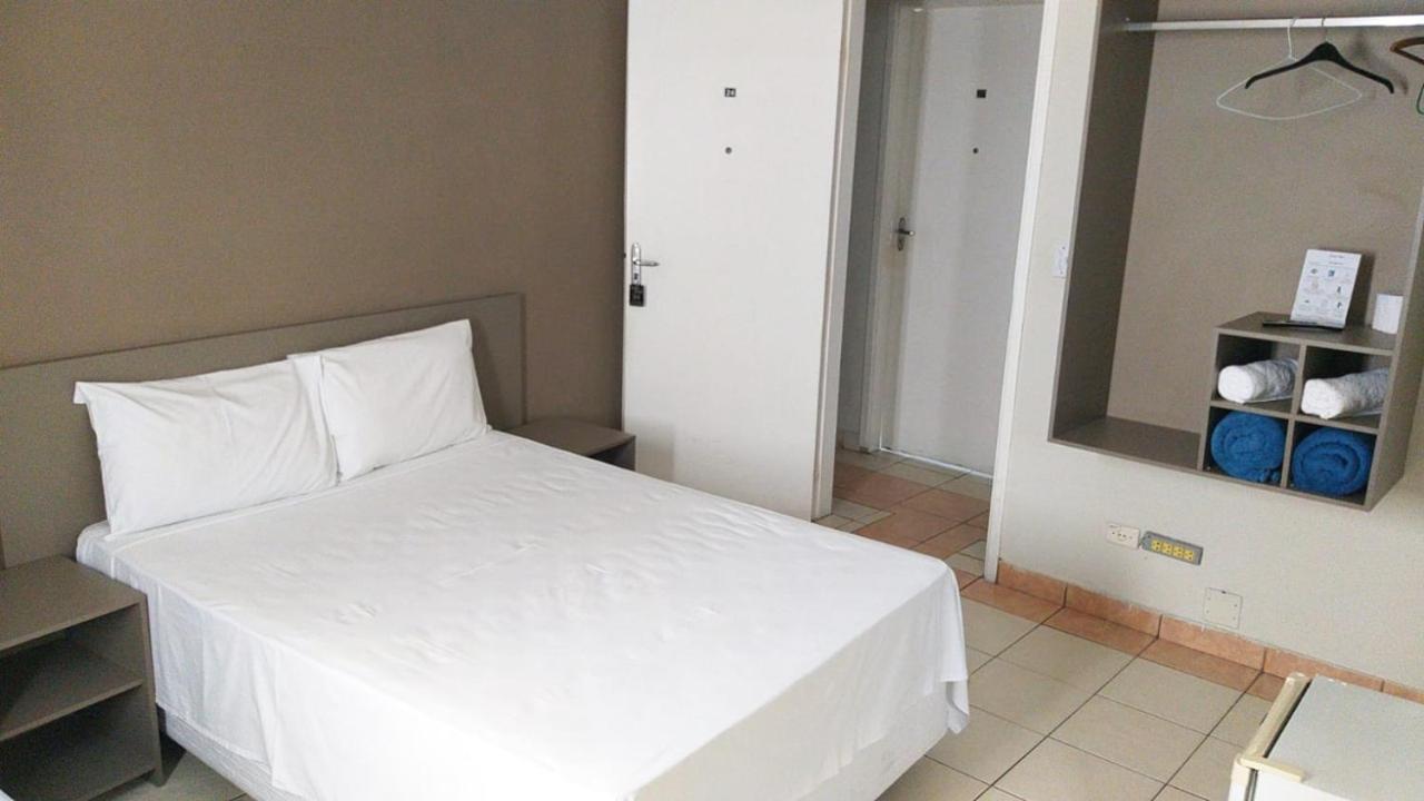 Standard Room photo 2