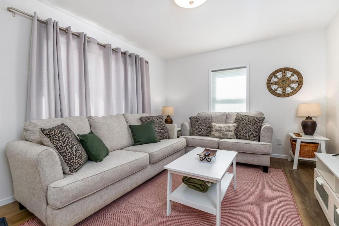 Two-Bedroom House photo 1
