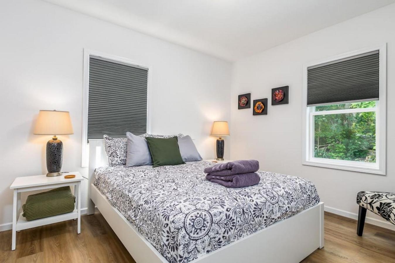 Two-Bedroom House photo 2
