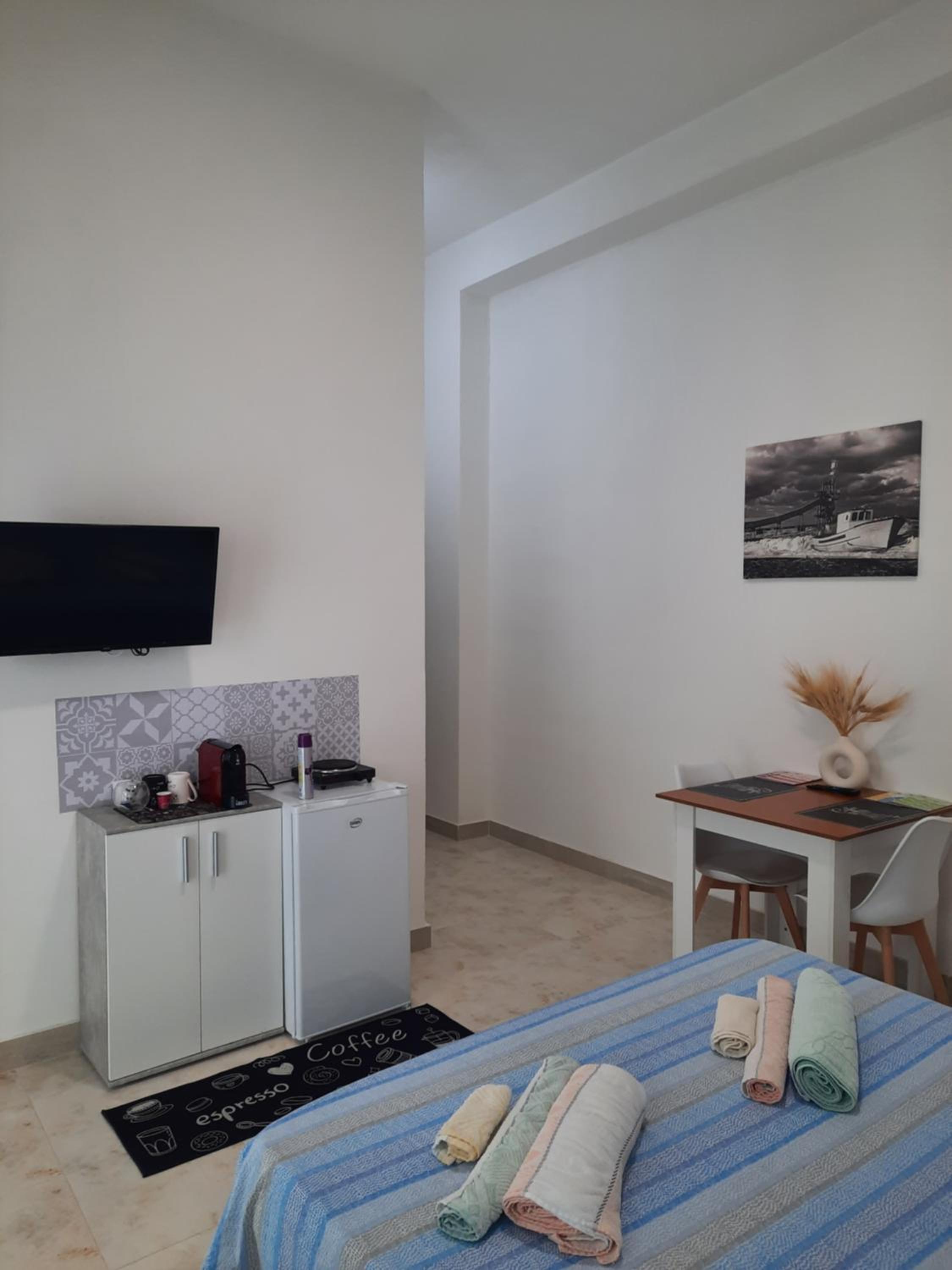 Double Room with Private Bathroom photo 3