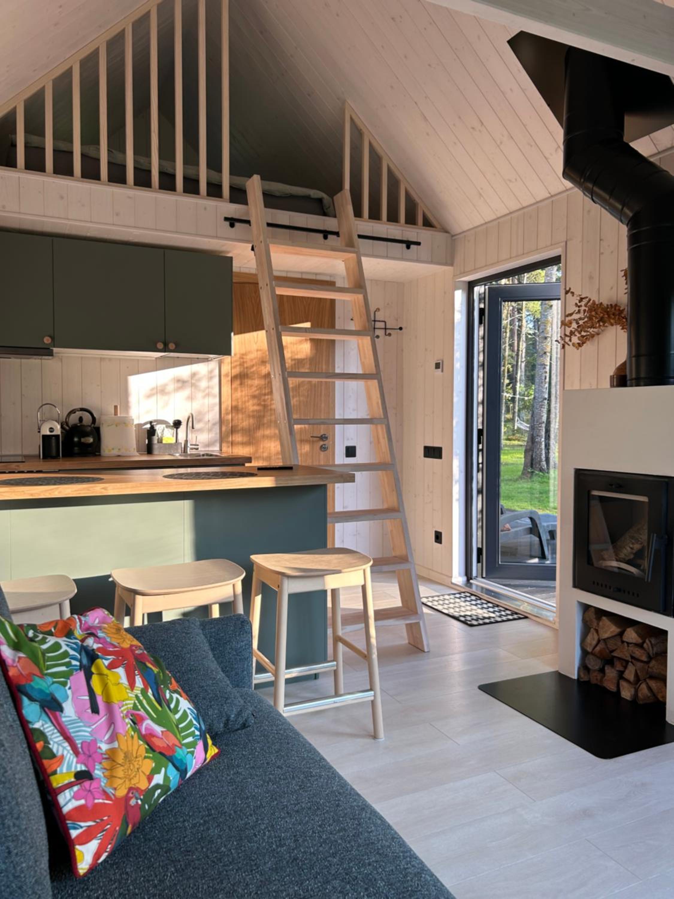 One-Bedroom House