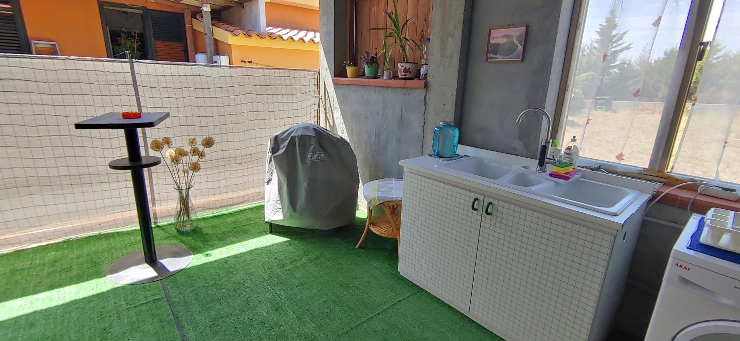 Mobile Home photo 3