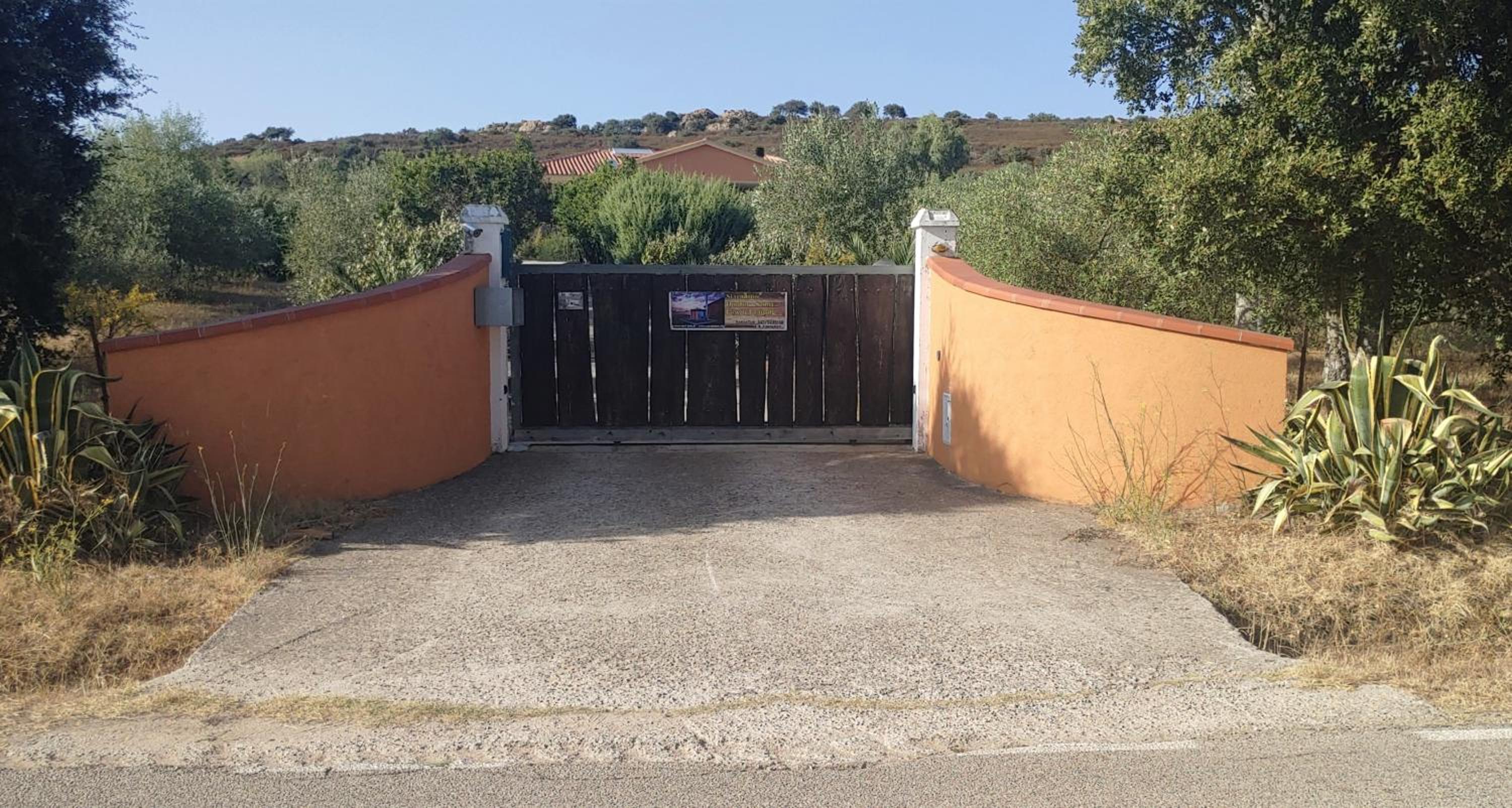 Mobile Home photo 2
