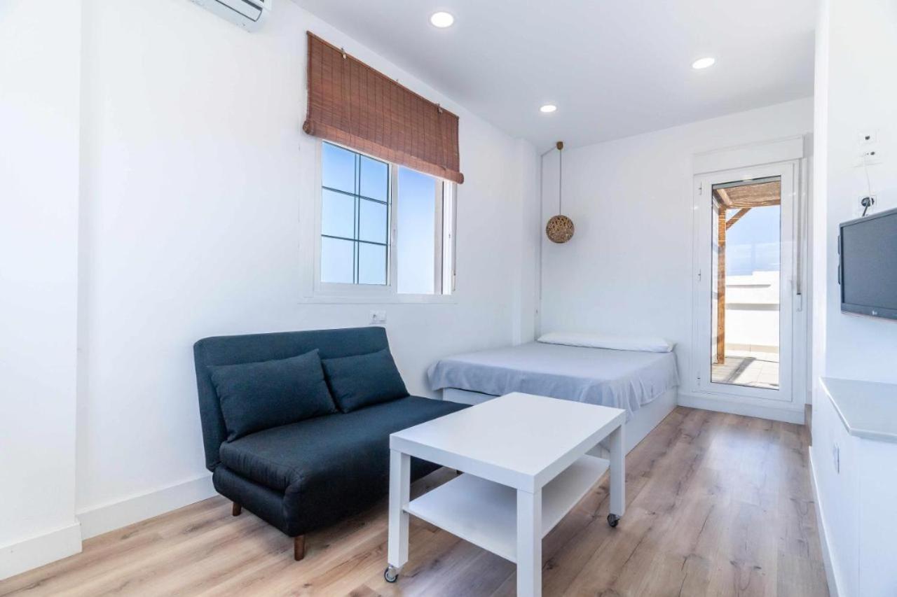 Estudio con terraza