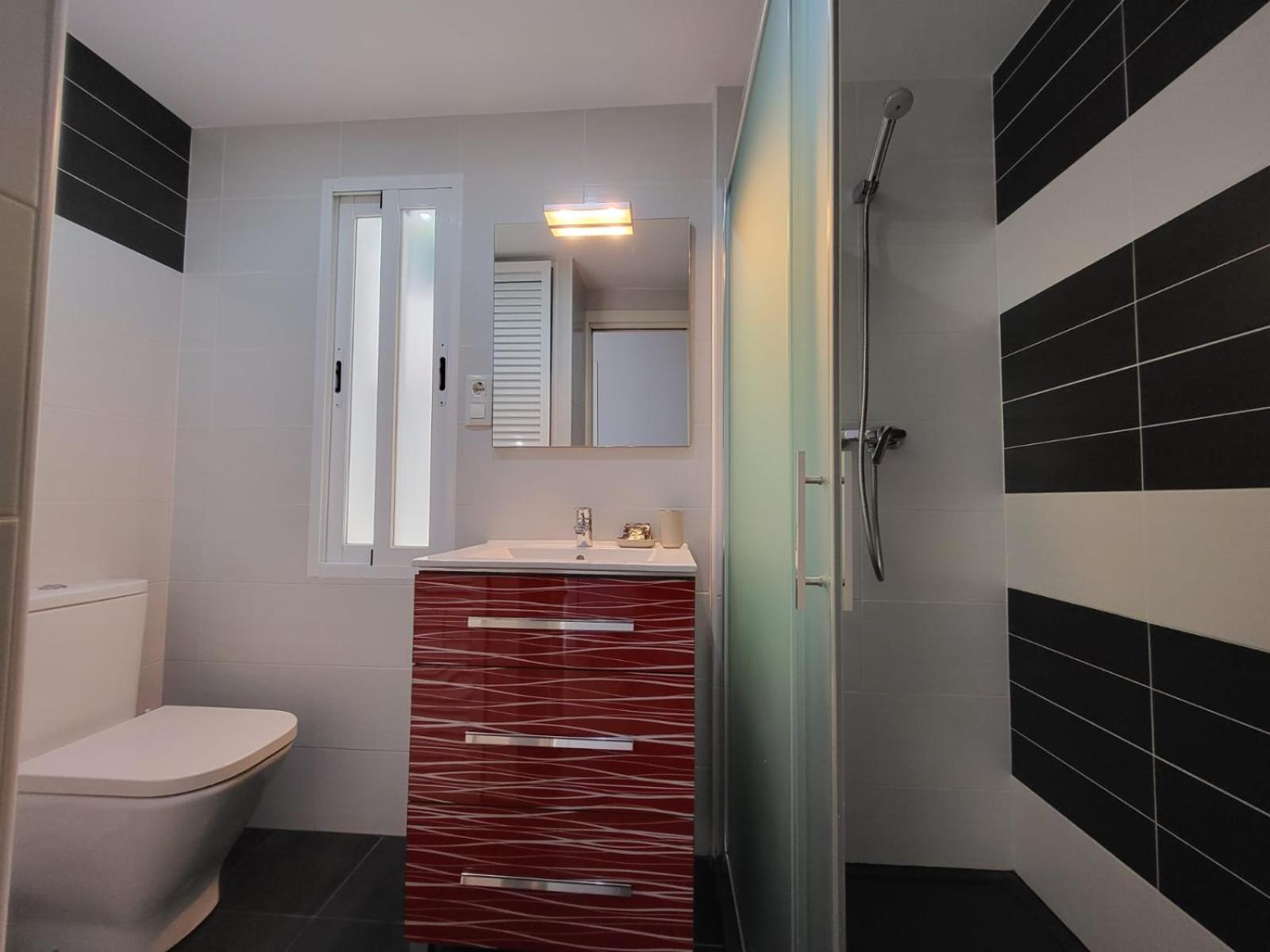 Three-Bedroom Apartment - Photo 17