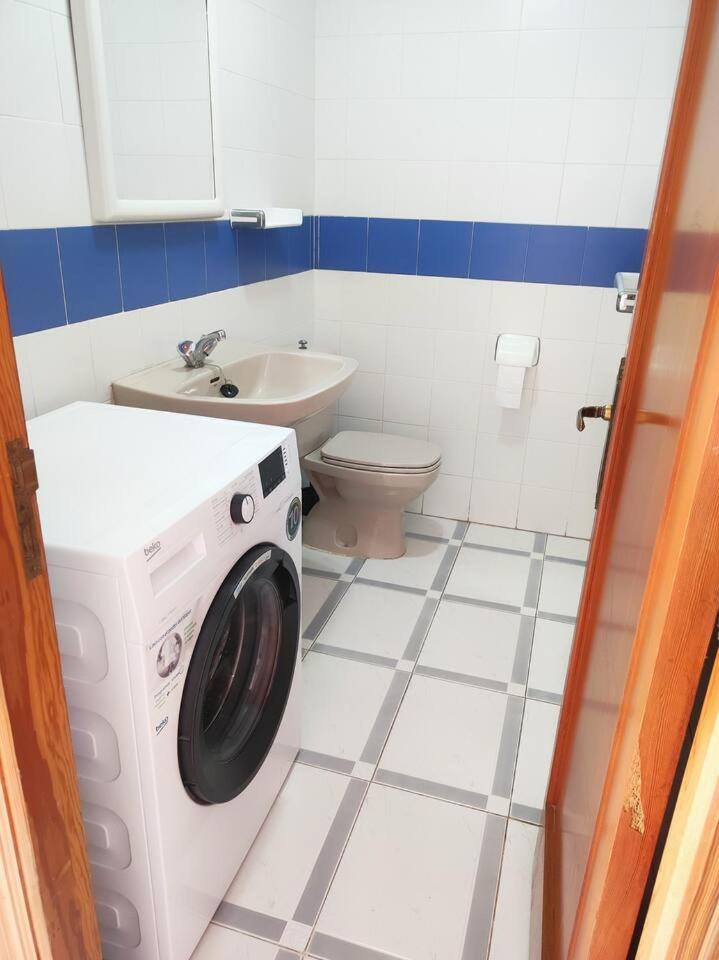 Two-Bedroom House photo 3