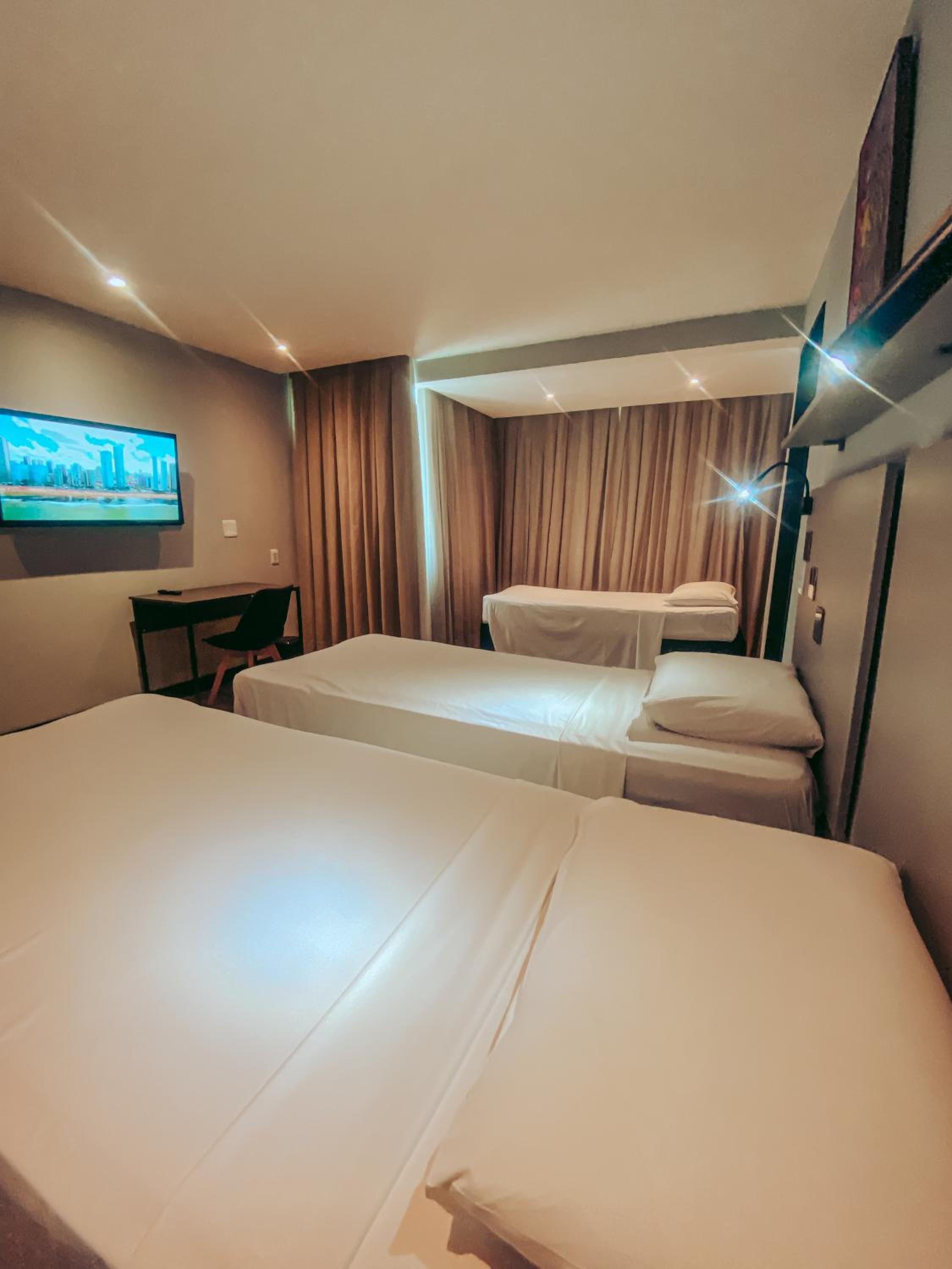 Dublê Hotel - The Original — Superior Triple Room