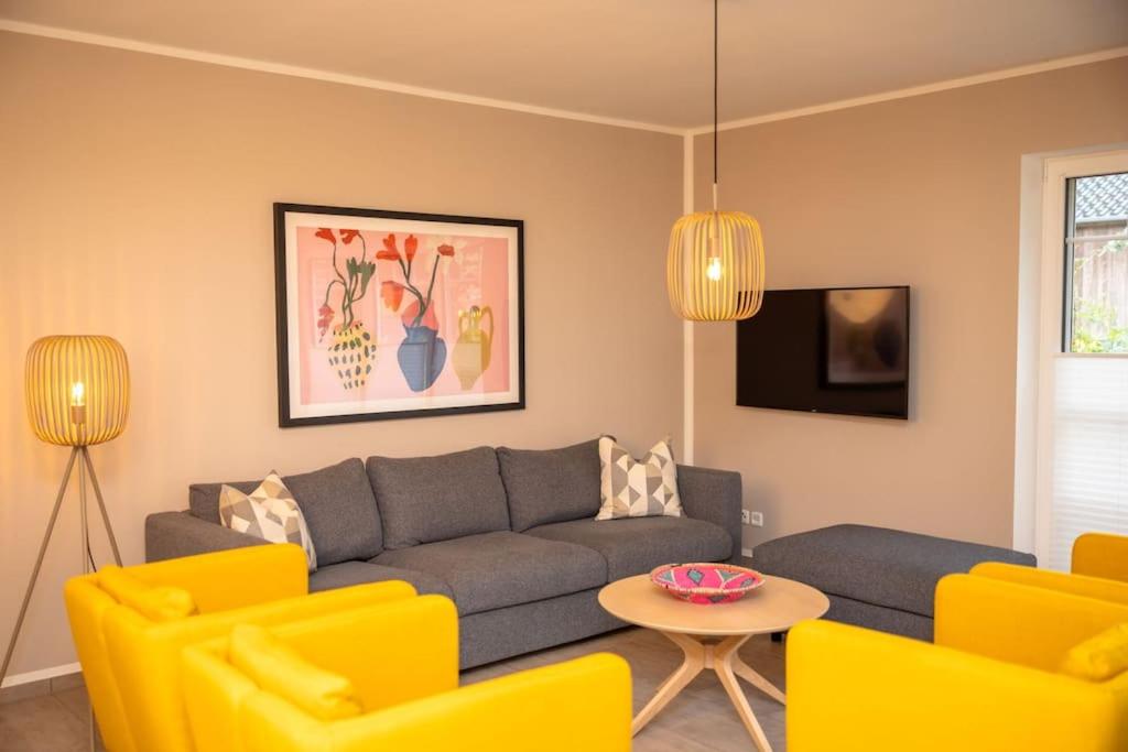Four-Bedroom House photo 3
