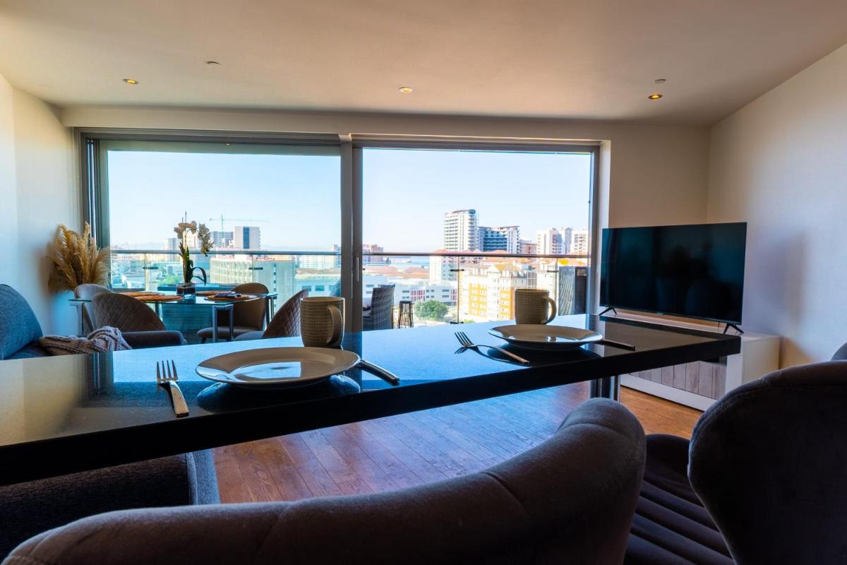 Apartment photo 1