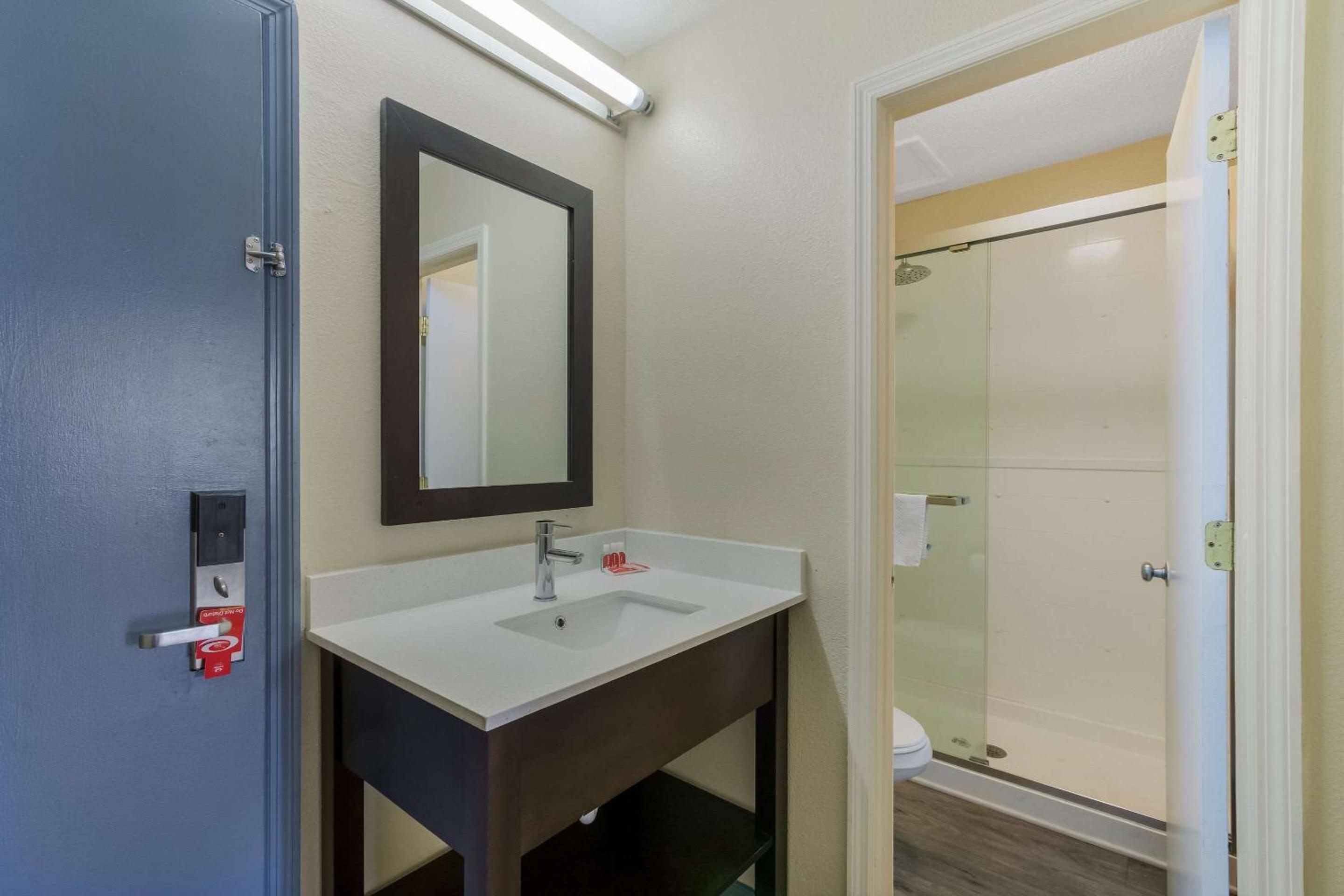 Double Room with Two Double Beds - Non-Smoking - Photo 1