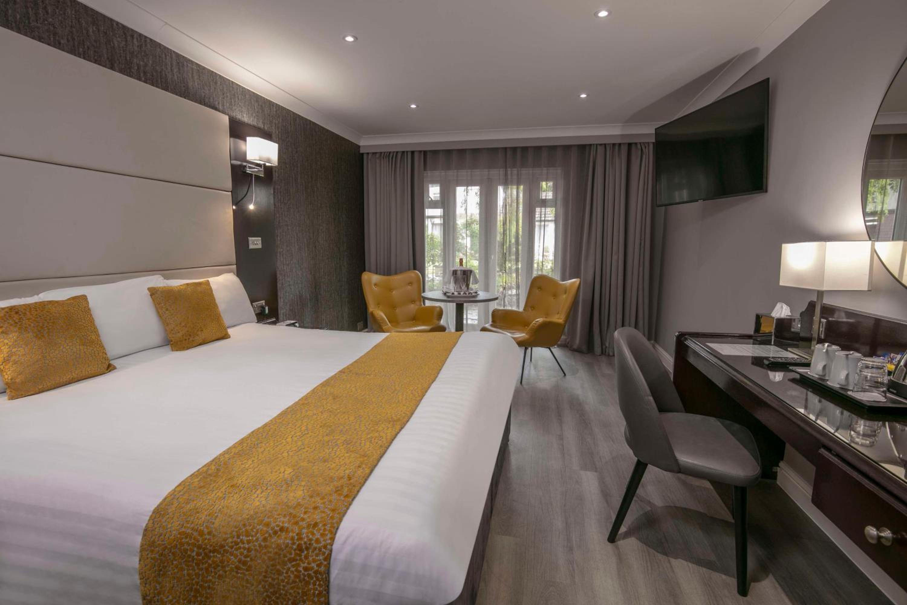 Superior Double Room - Non-Smoking - Photo 5