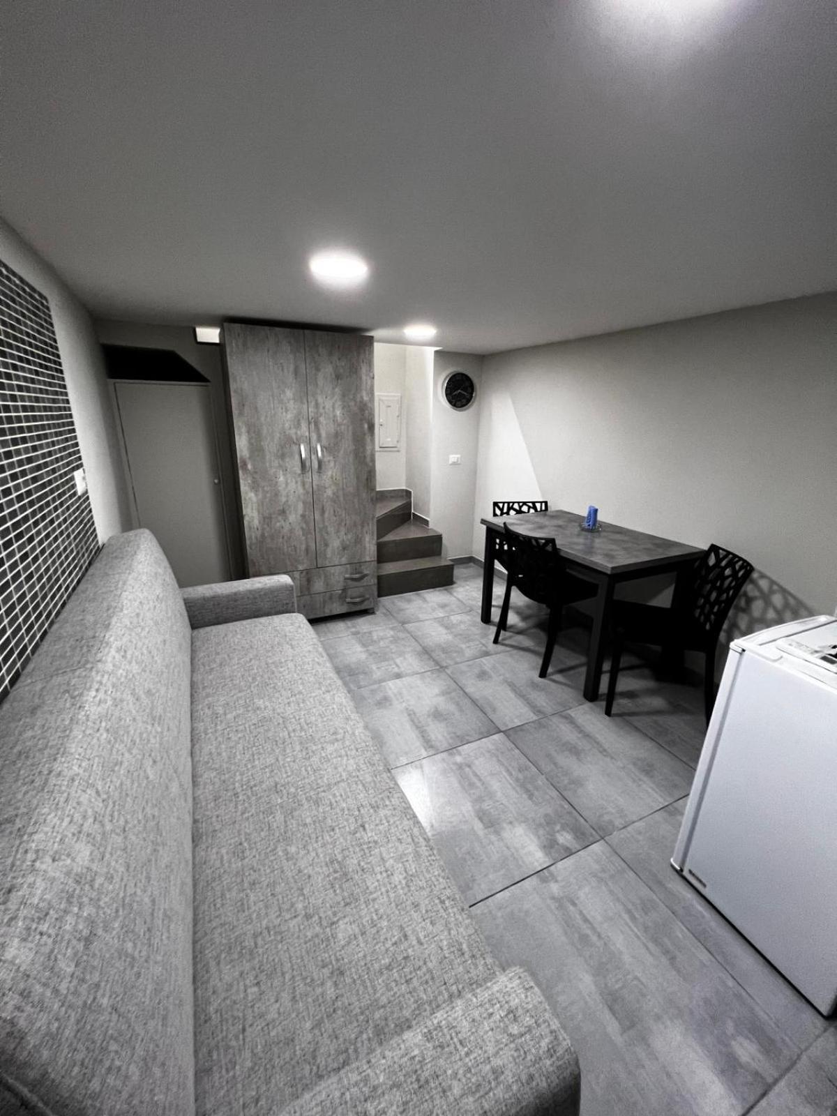 One-Bedroom House