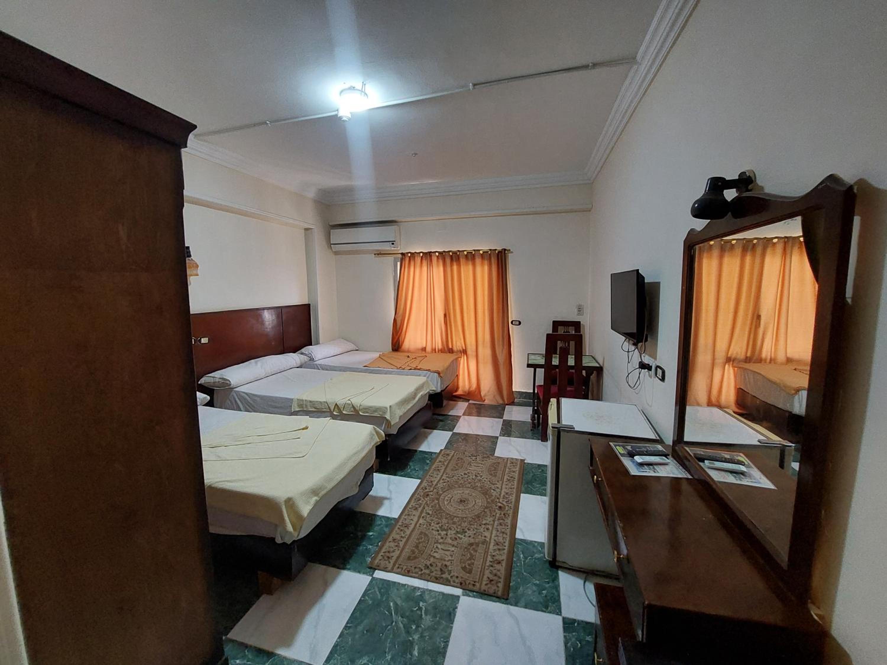 Triple Room with Sea View