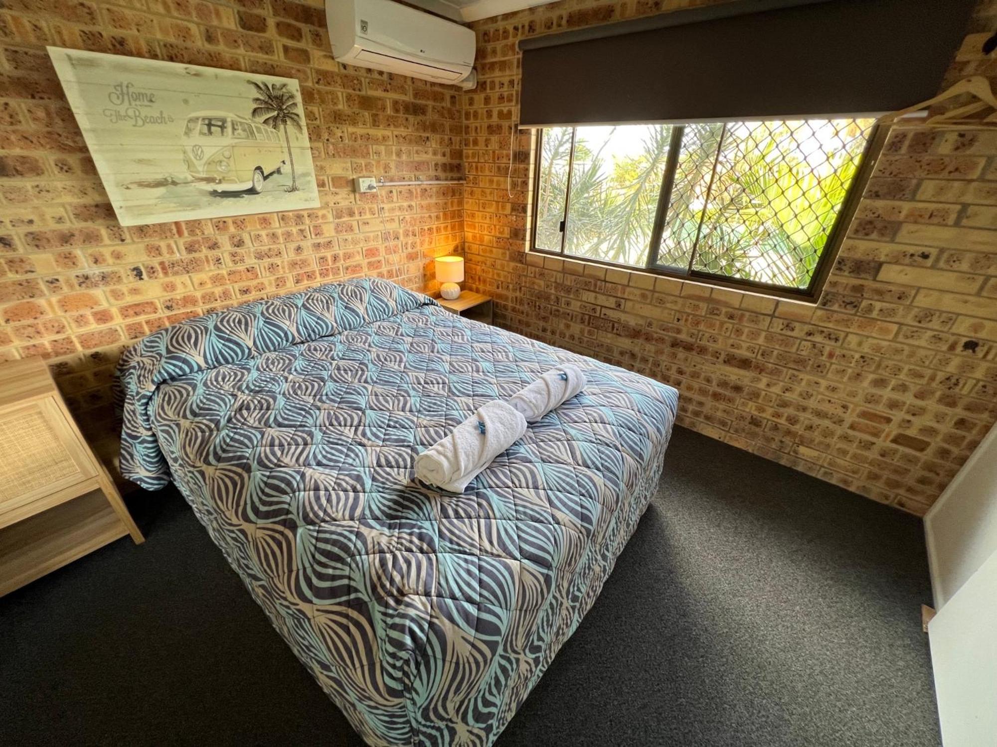 One-Bedroom Apartment photo 3