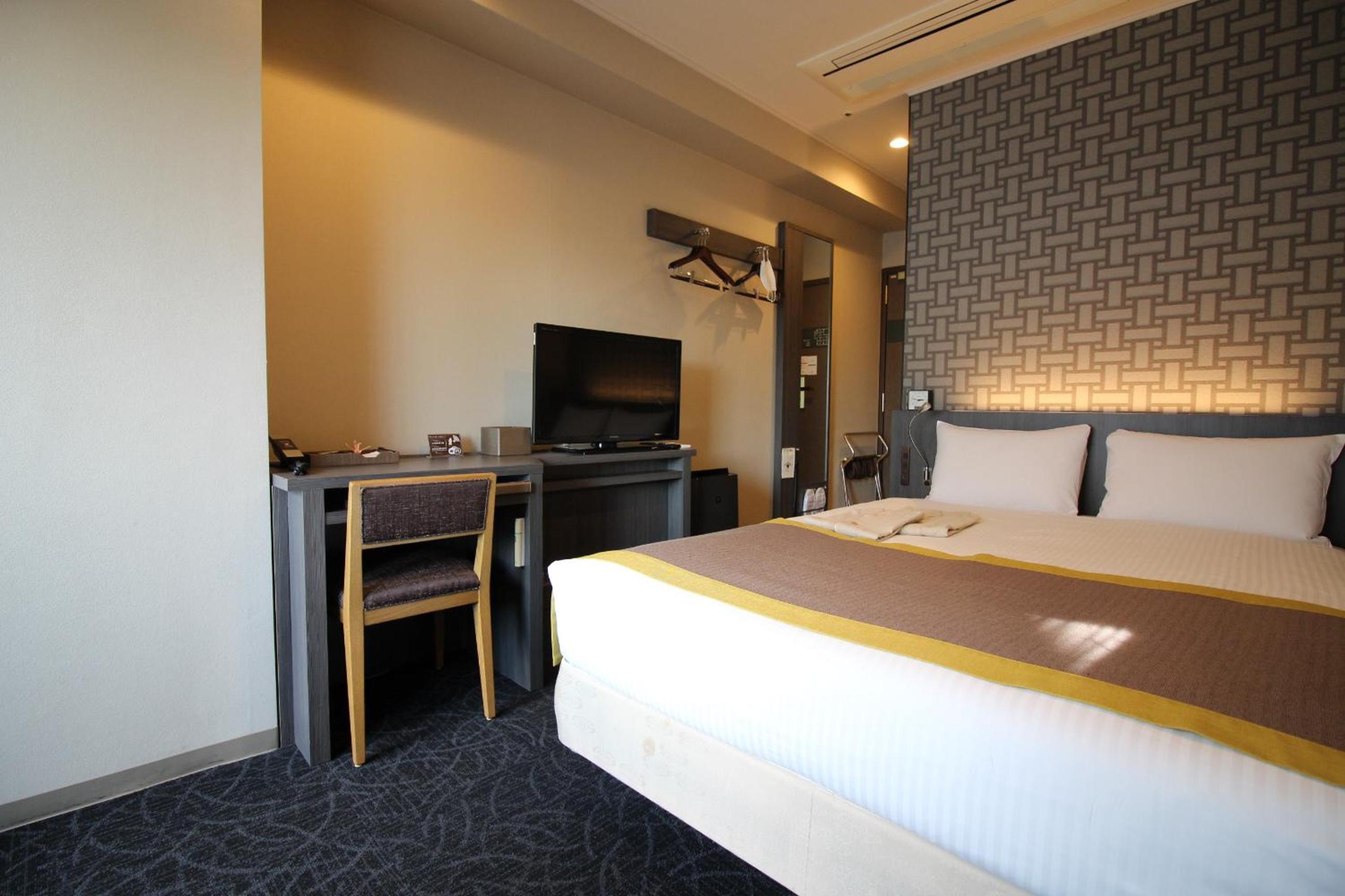 Double Room - Non-Smoking  photo 1