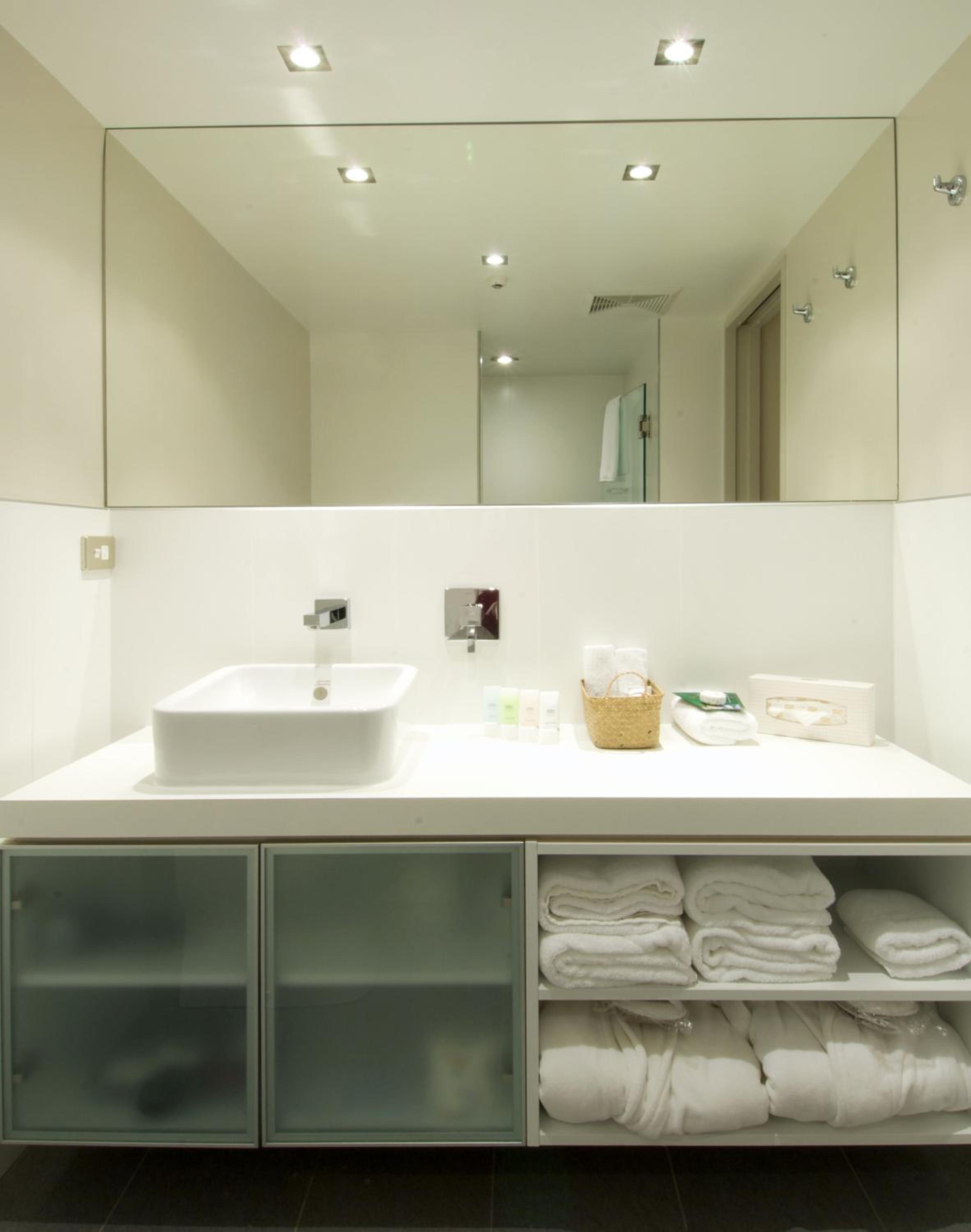 Superior Suite - Photo 5