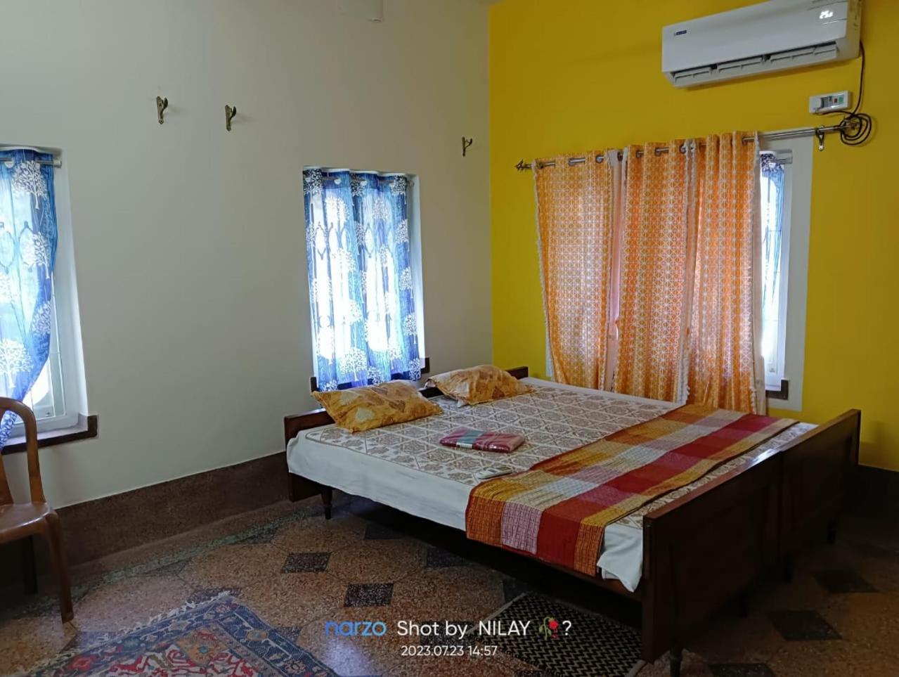 Deluxe Double Room (2 Adults + 1 Child) photo 2