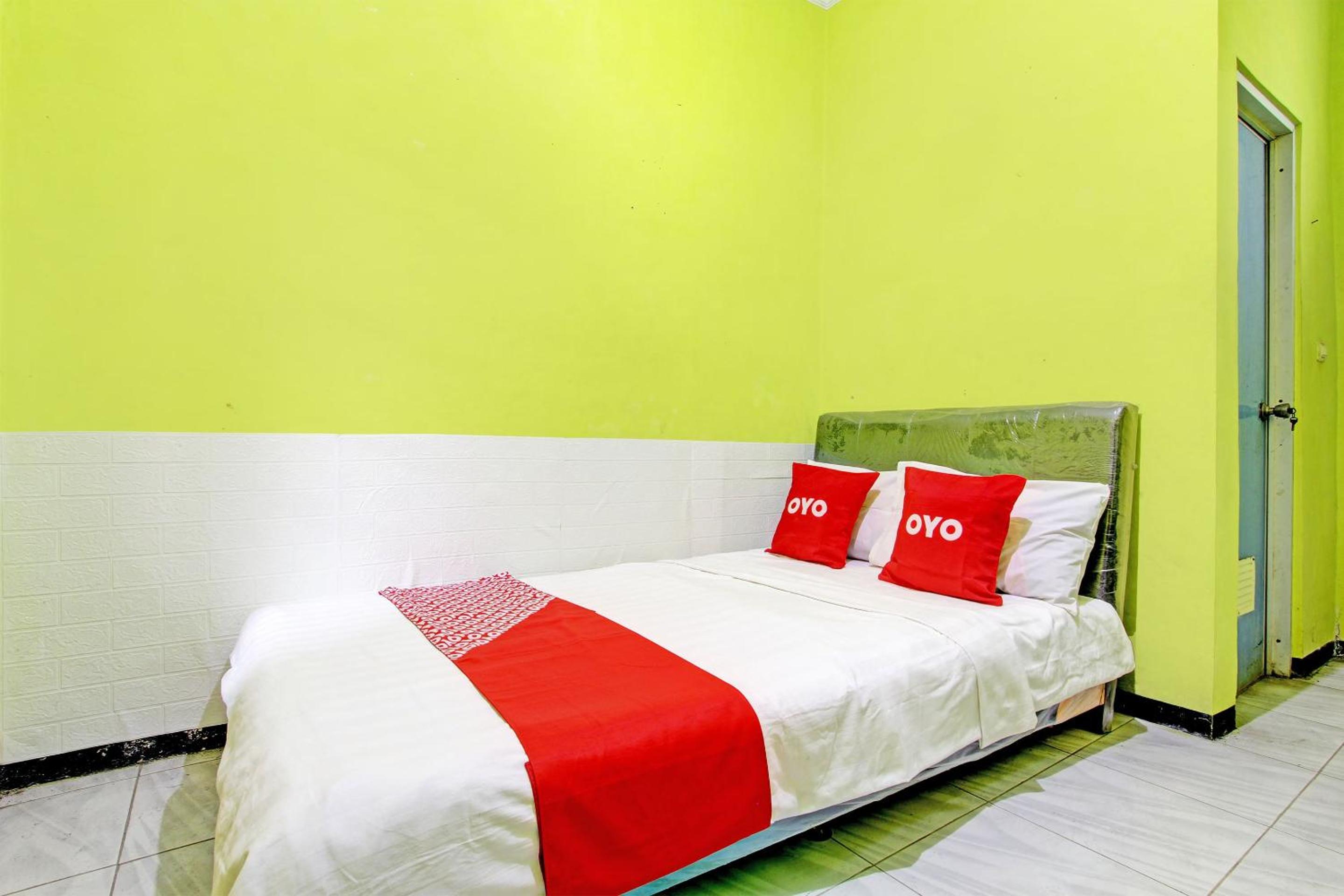 Economy Double Room photo 1